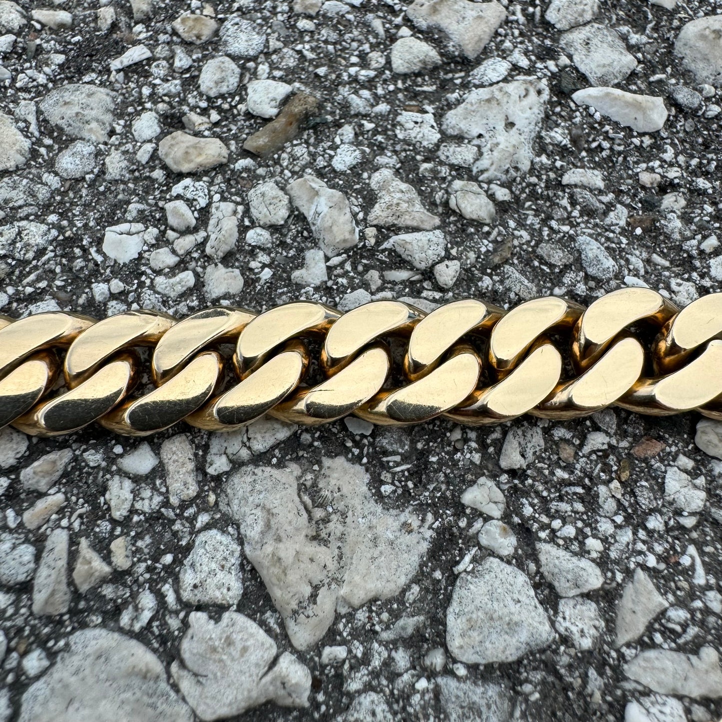 Mid-Century Solid 18k Yellow Gold Super Heavyweight Old School Miami Cuban Link Bracelet (7.75”)