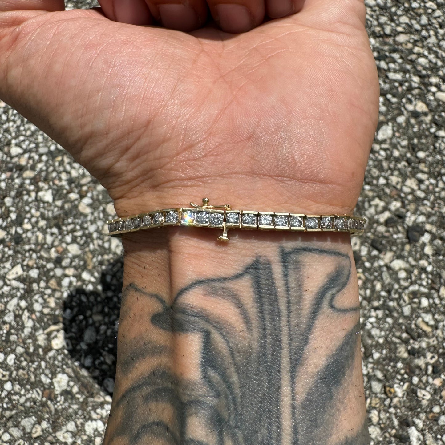Vintage 14k Yellow Gold 4.0CTW Natural Channel Set Diamond Tennis Bracelet (8.25”)