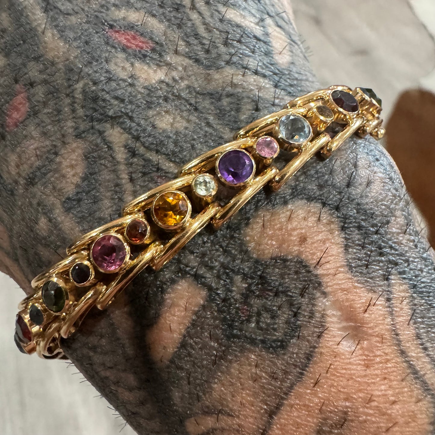 Vintage Solid 18k Gold 7.0ctw Bezel Set Natural Multi Precious Gemstone Bracelet (7.25”)