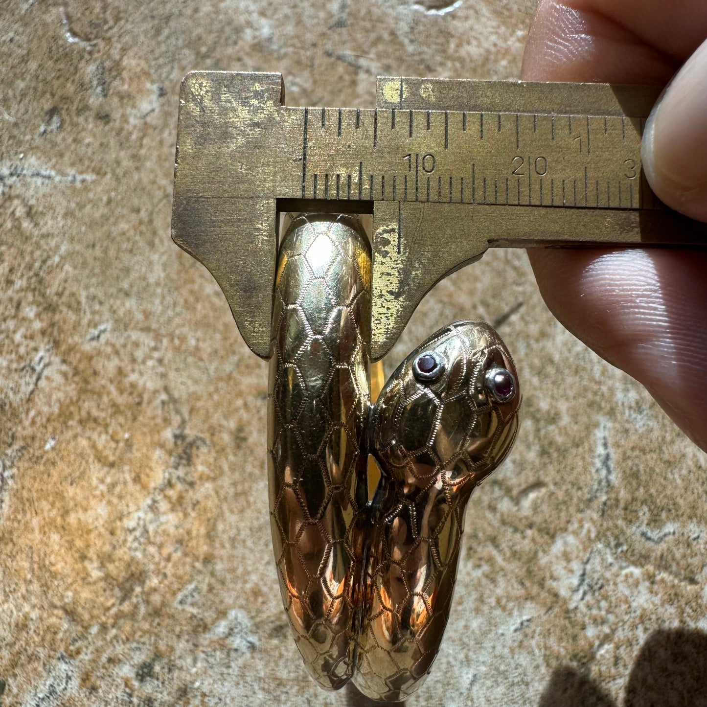 1960’s 14k Yellow Gold Hand Chased Wraparound Snake Hinged Bangle Bracelet (5.75”-6.75”)