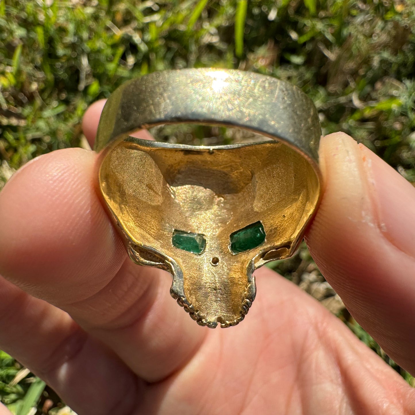 Vintage Custom Made 14k Yellow Gold Natural Emerald And Old Euro Cut Diamond Large Skull Ring (12)