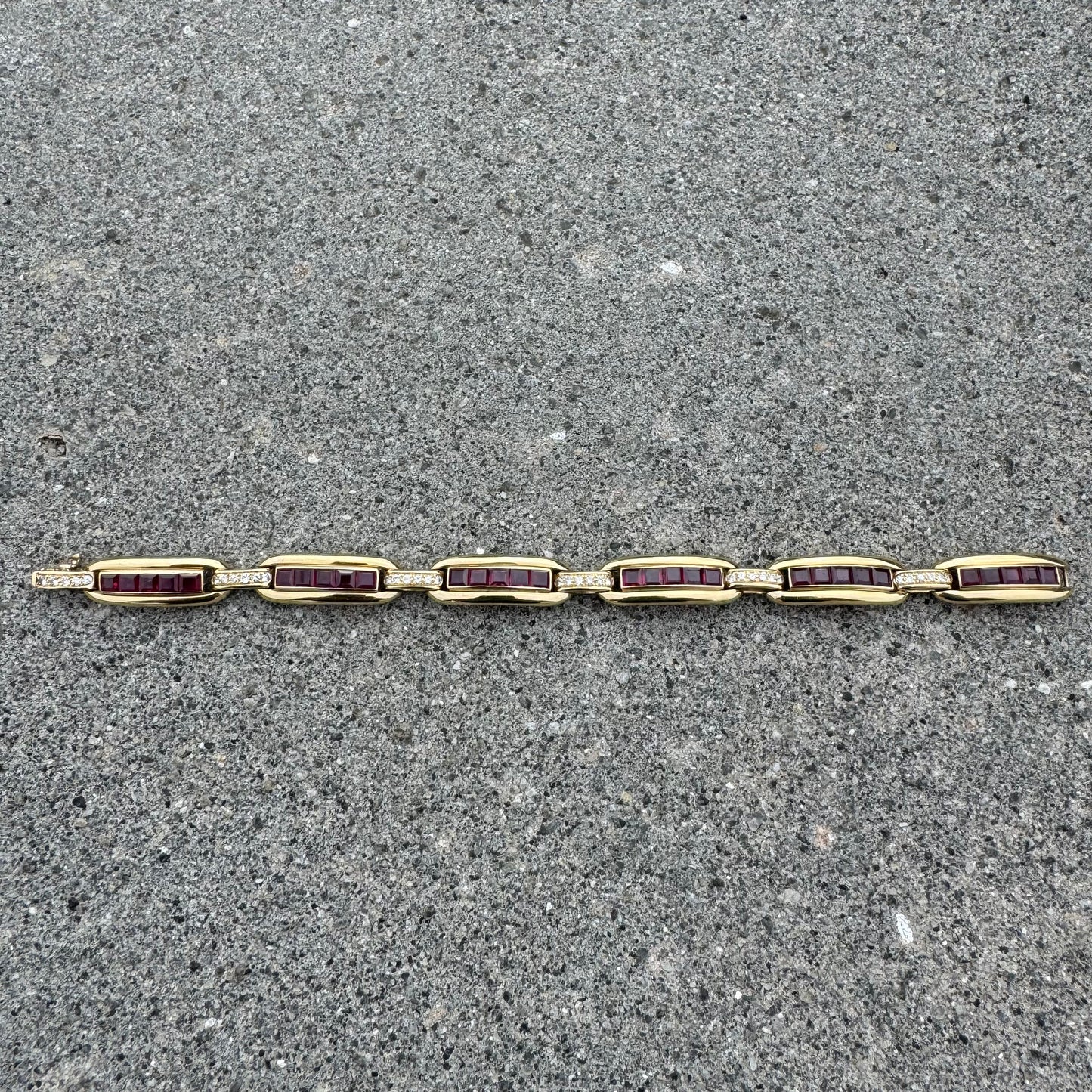 Vintage Custom Solid 18k Yellow Gold 3.0ctw Natural Ruby 1.0ctw Natural Diamond Bracelet (7”)