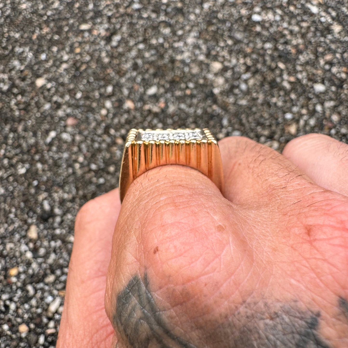 1960’s/70’s Solid 14k Yellow Gold .32CTW Natural VS Diamond Cluster Rectangular Tartelette Ring (9)