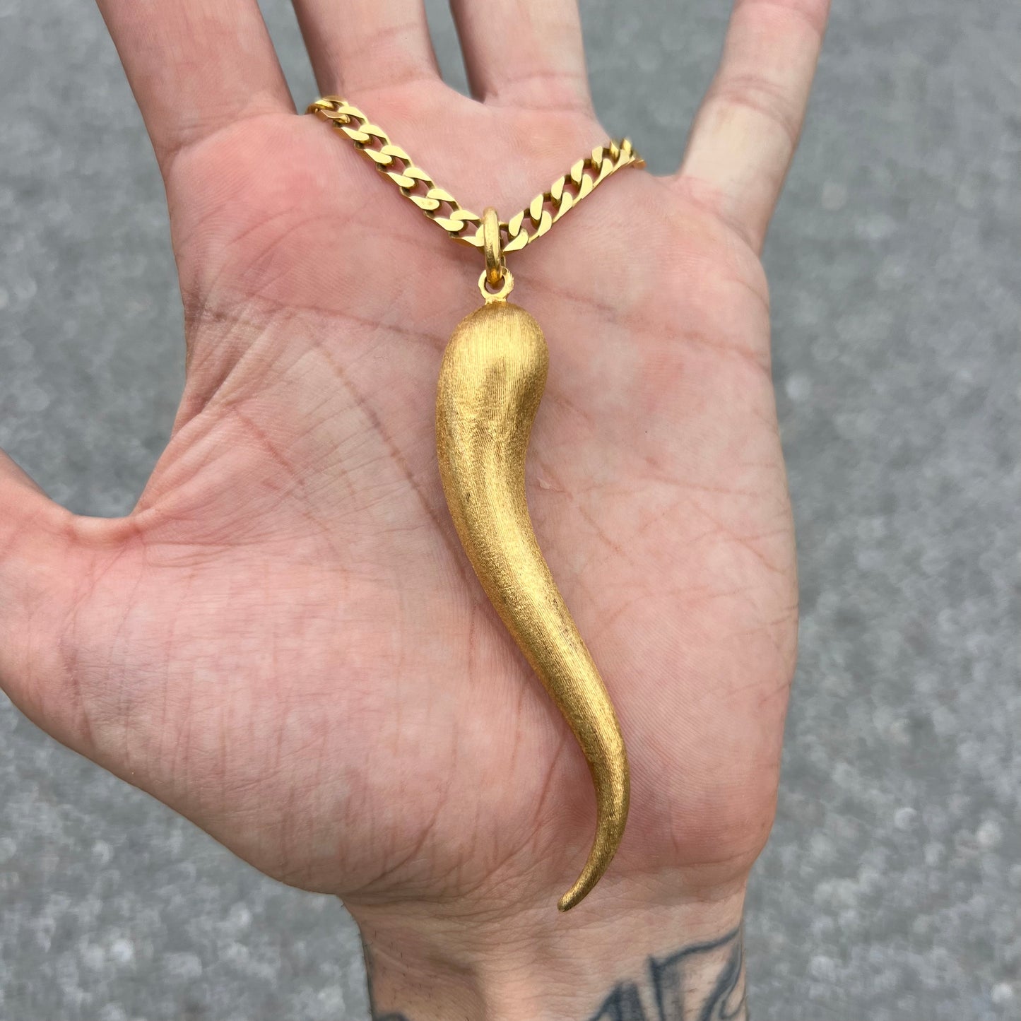 Mid-Century 18k Italian Cornicello Protection Amulet Pendant.