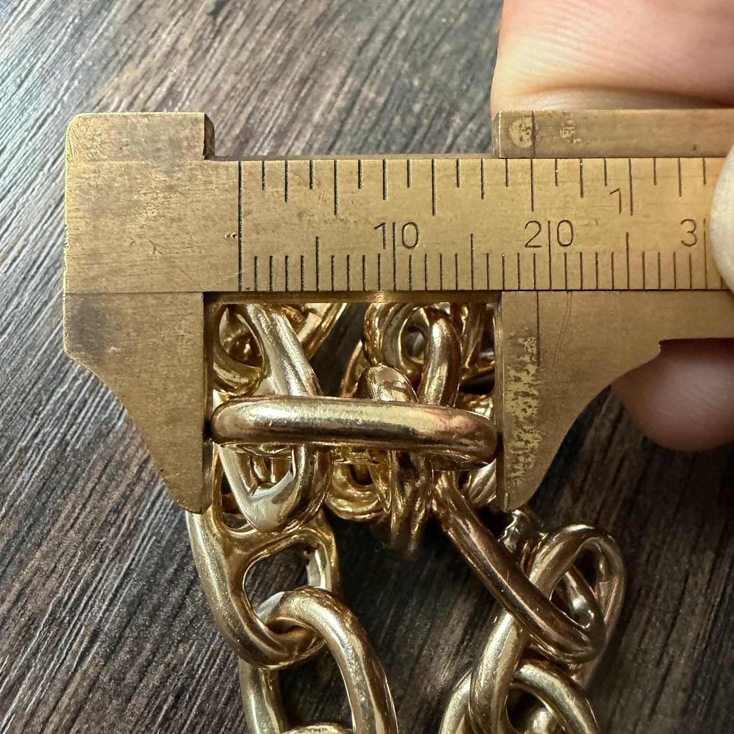 1970’s Super Heavyweight Solid 14k Yellow Gold Chunky Chaine D’ Ancre Mariner Link Bracelet (9.5”)