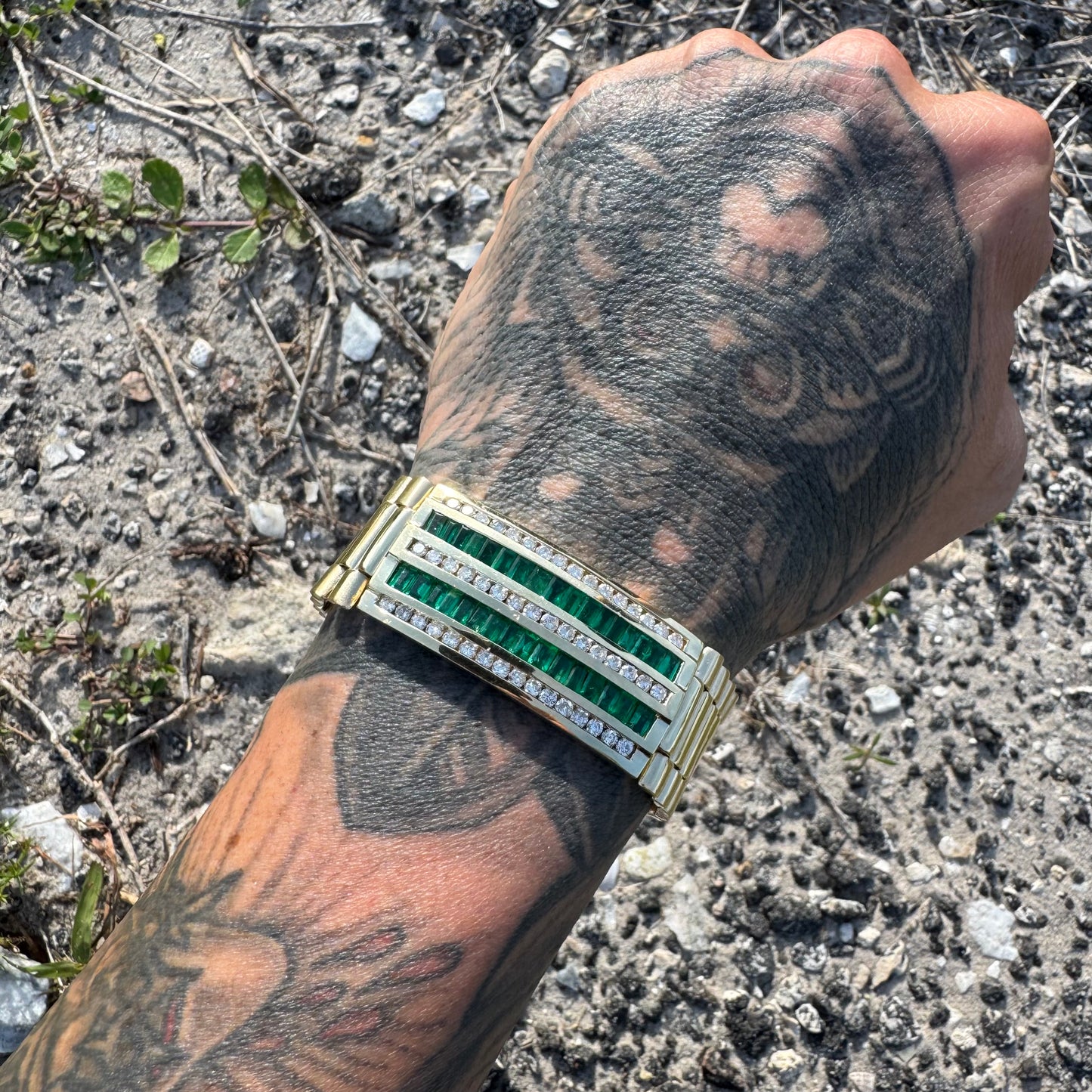 Vintage Solid 14k Yellow Gold 6.0ctw Natural Emerald 2.5ctw Natural Diamond Channel Set Jubilee Bracelet (8.25”)