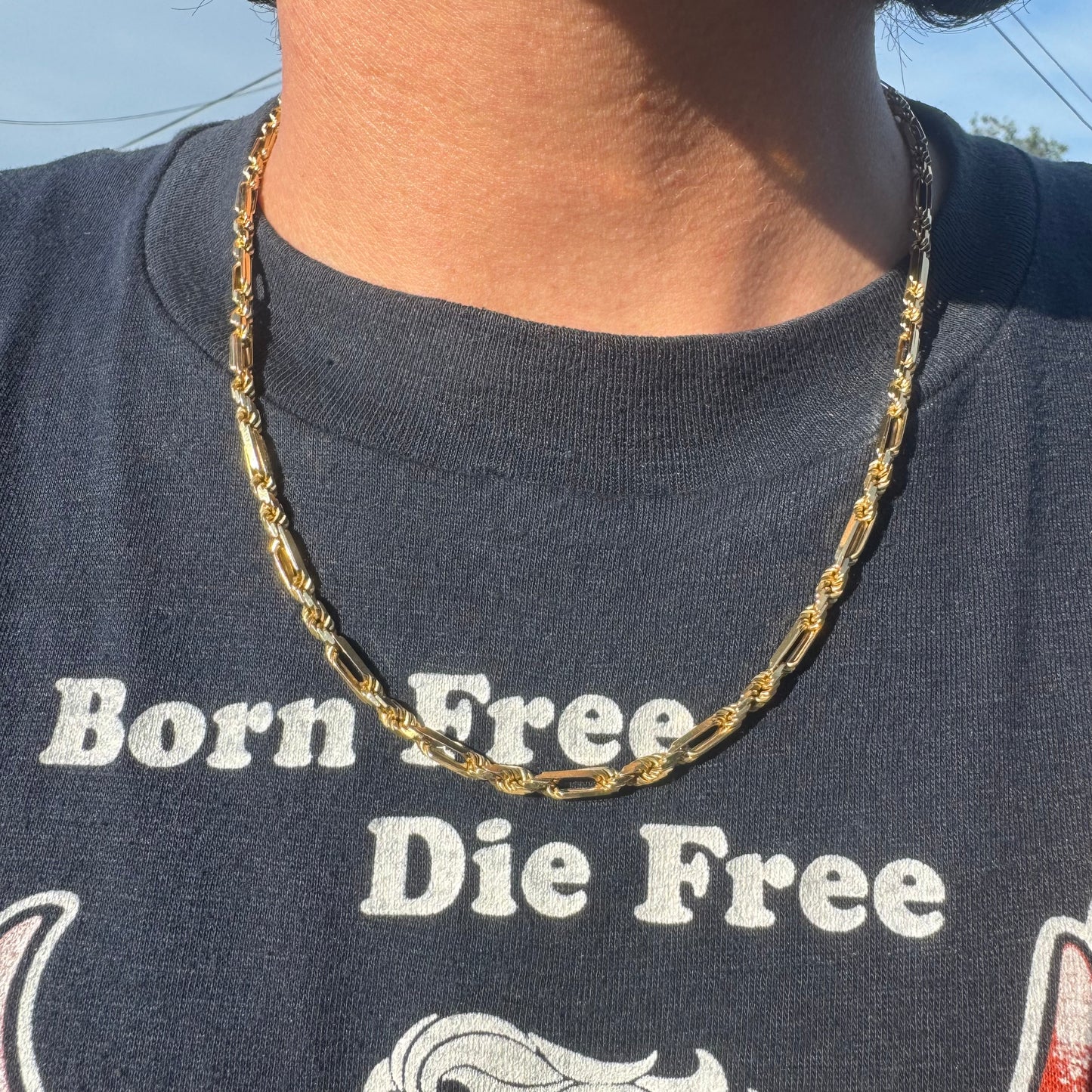 1990’s Solid 14k Heavyweight Diamondcut Yellow Gold “Figarope” Necklace (20”)