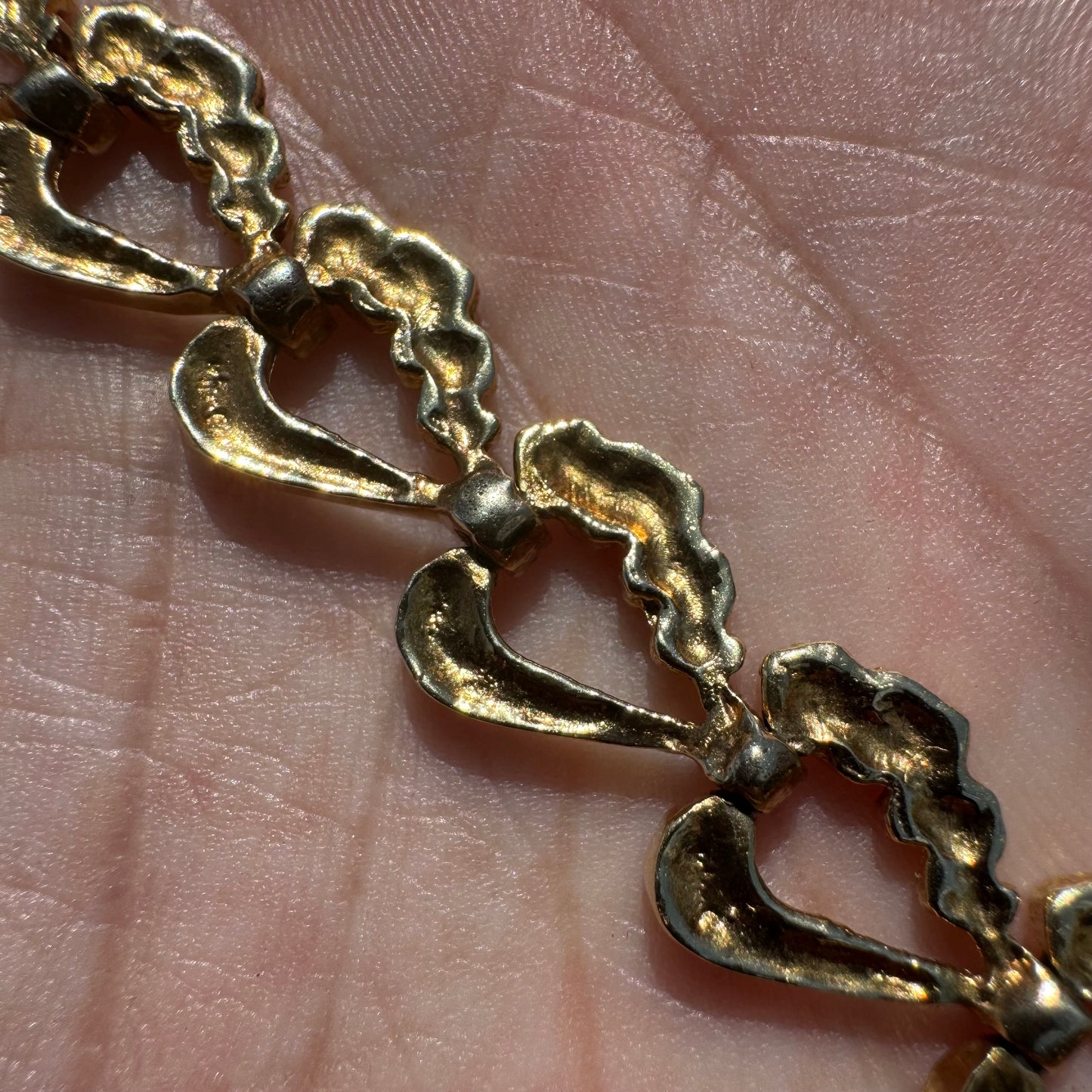 1970’s Solid 14k Yellow Gold Heavyweight Nugget Heart Link Bracelet (6.75”)