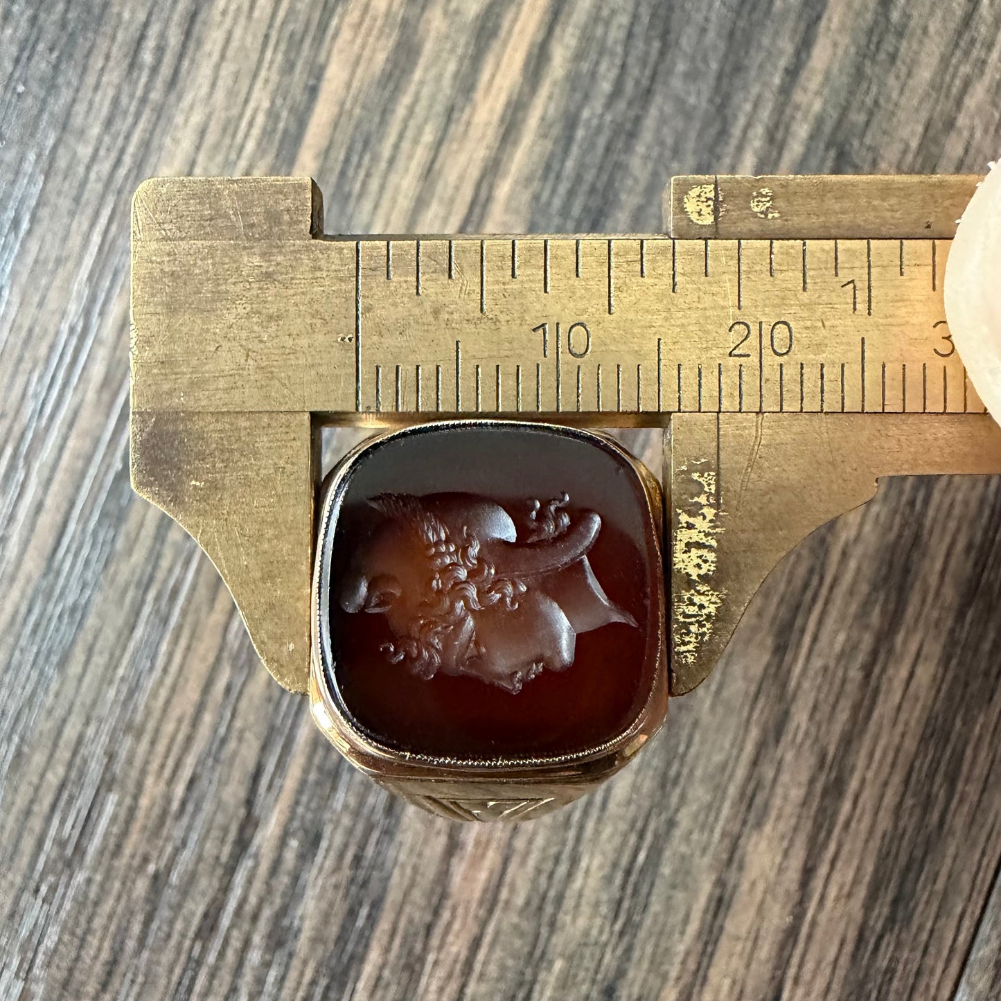 1930’s Solid 14k Yellow Gold Hermes Carved Carnelian Intaglio Signet Ring (11)