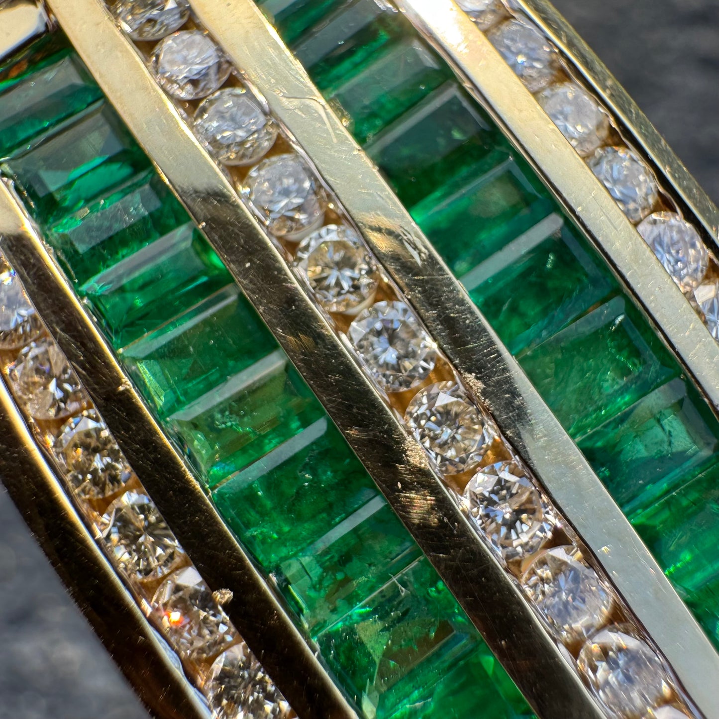 Vintage Solid 14k Yellow Gold 6.0ctw Natural Emerald 2.5ctw Natural Diamond Channel Set Jubilee Bracelet (8.25”)