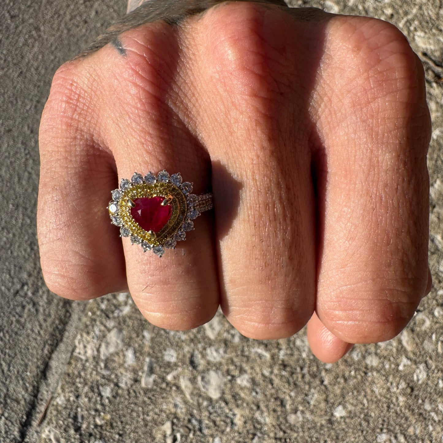 Brand New 18k White Gold 1.2ct Natural Burmese Ruby 1.32ctw Natural VS Yellow And White Diamond Heart Ring (8)