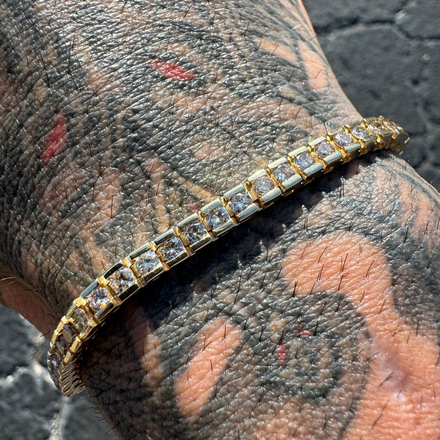 Vintage 14k Yellow Gold 4.25CTW Natural Channel Set Diamond Tennis Bracelet (7.5”)