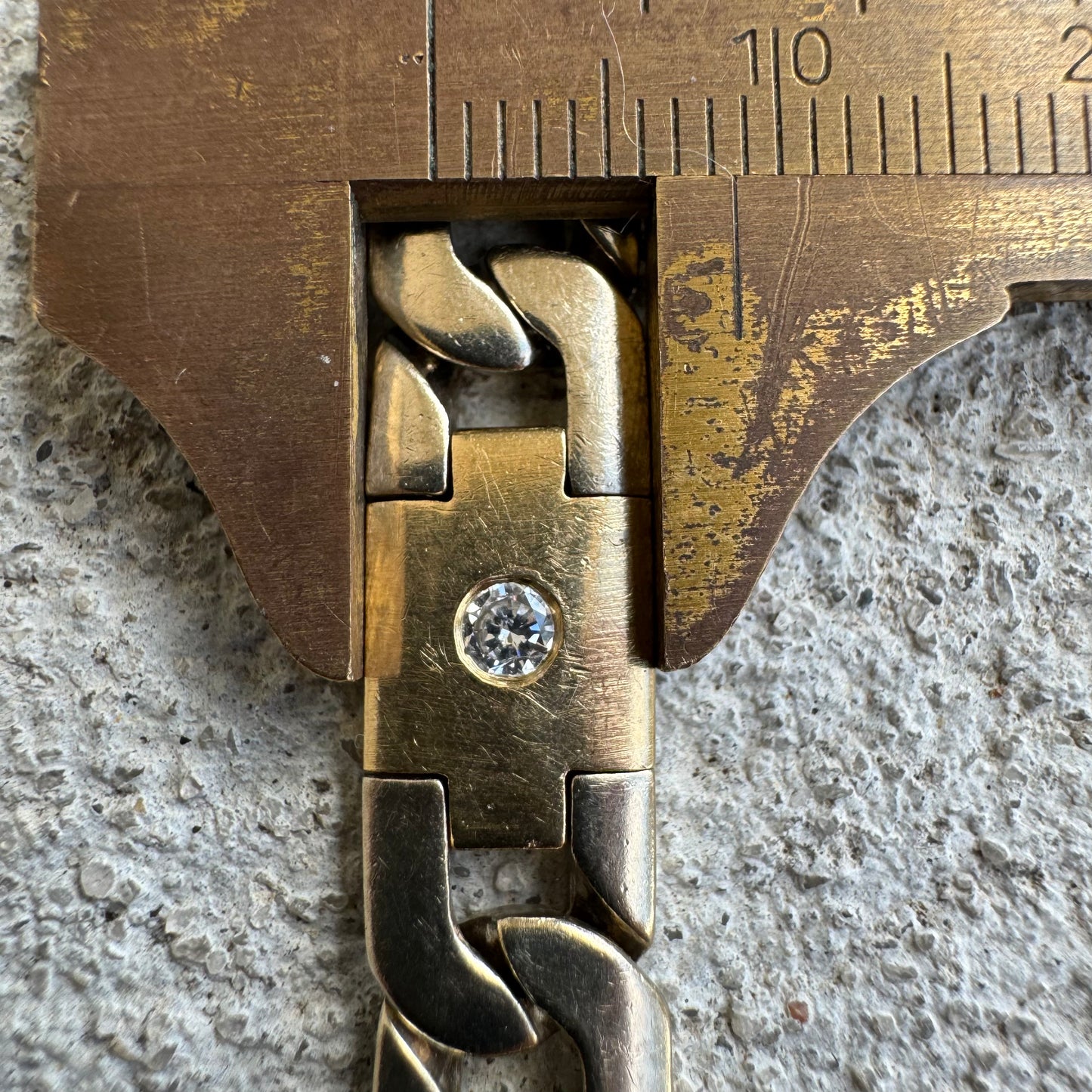 Vintage Solid 14k Two-Tone Heavyweight Fancy Link .75CTW Diamond Bracelet (8.25”)