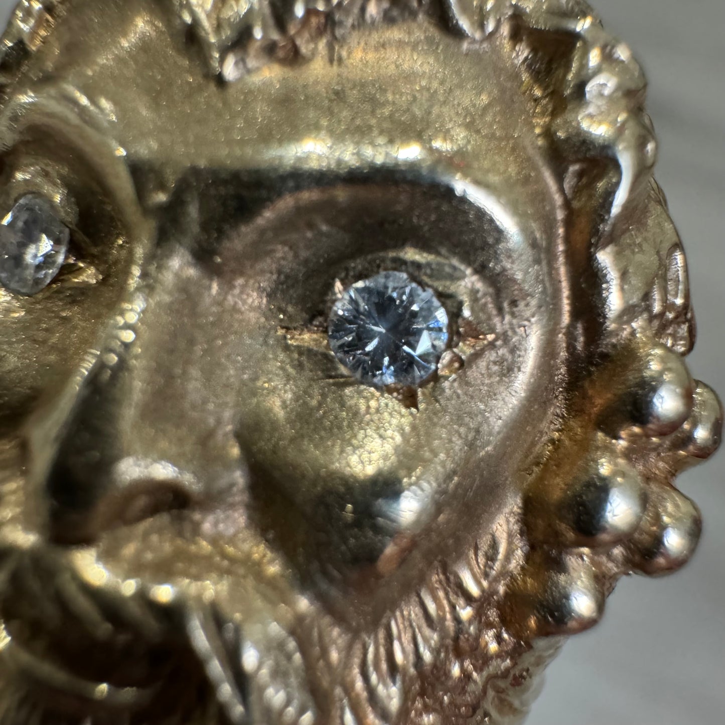 Vintage Custom Made Solid 14k Yellow Gold Natural VS Diamond Heavyweight Dionysus Greek God Ring (11)