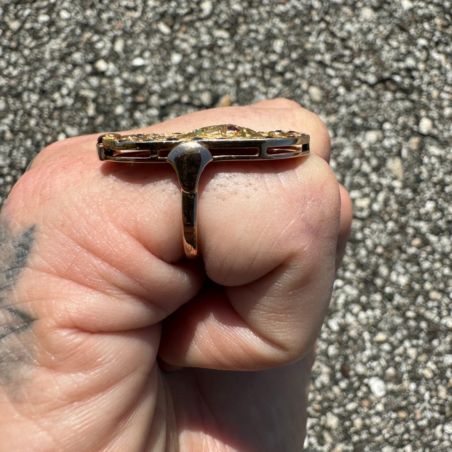 1960’s 18k Yellow Gold Egyptian Hallmarked Gemstone Encrusted Scarab Ring (5.75)