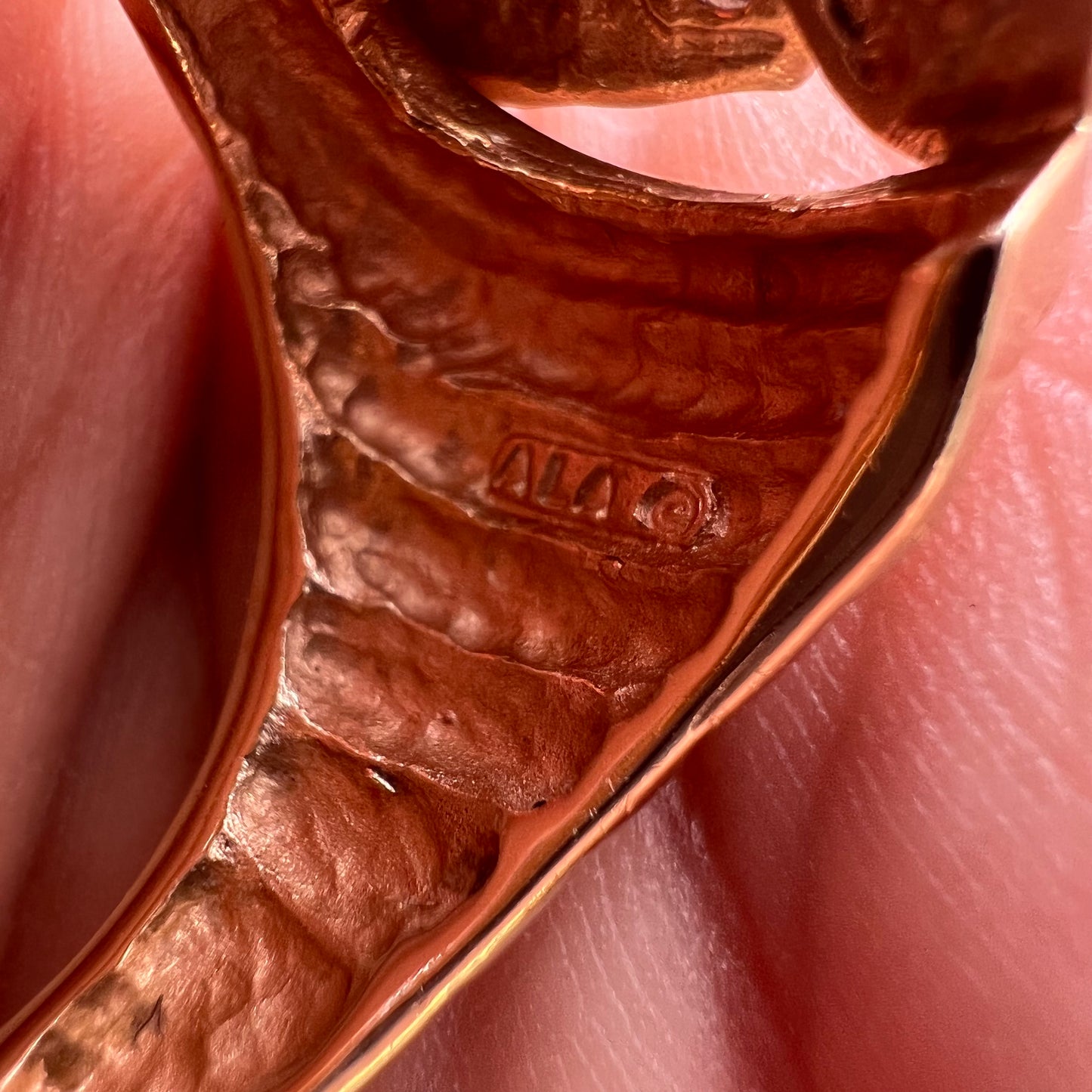 1990’s Solid 14k Gold Good Luck Bucking Stallion Horseshoe Ring (12.5)