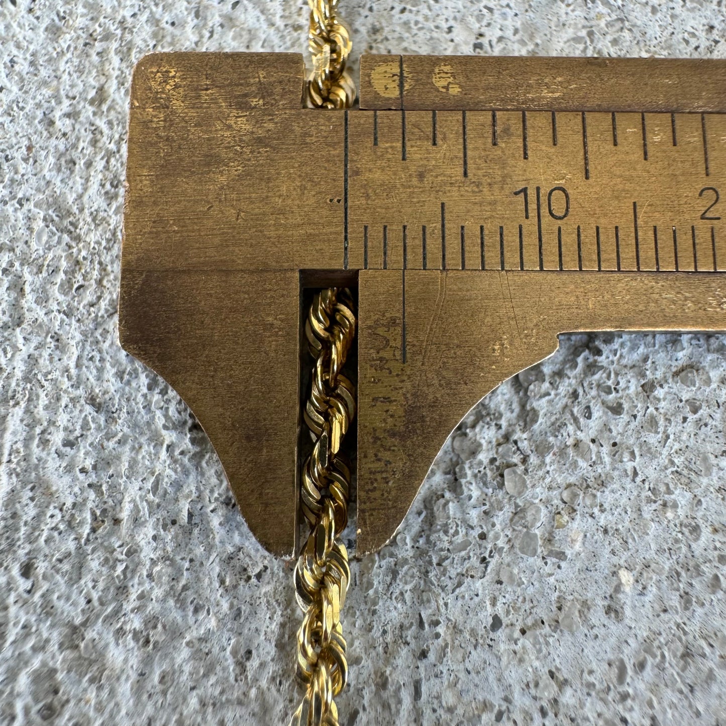 1980’s/90’s Solid 14k Diamondcut Yellow Gold Rope Chain Necklace By Michael Anthony (24”)