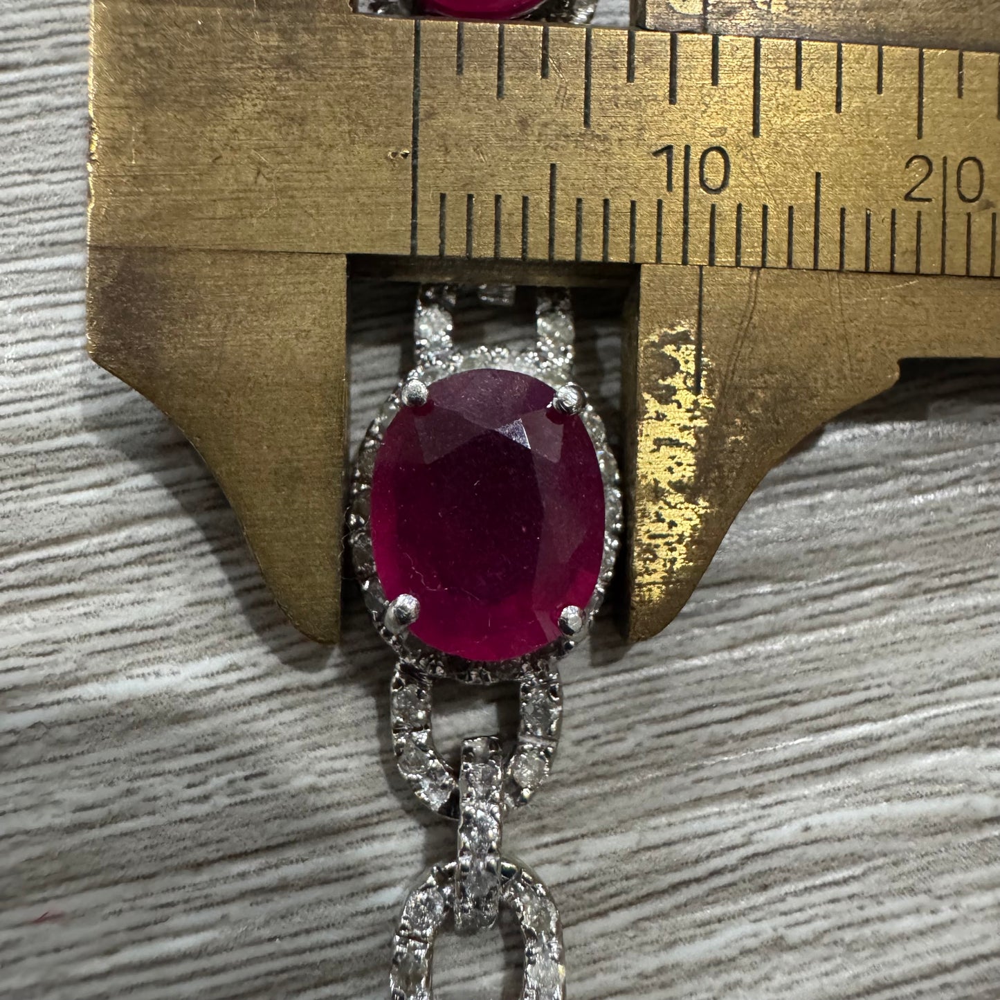 14k White Gold 20ctw Natural Ruby 2.5ctw Natural Diamond Bracelet (7.5”)