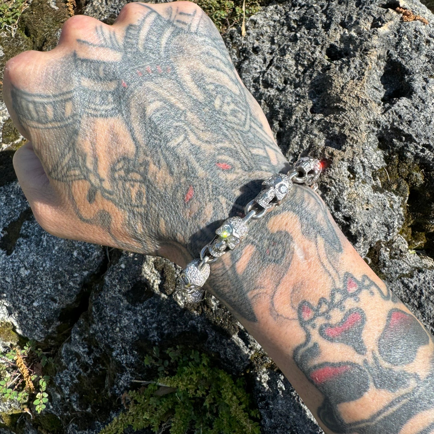 Vintage Solid 18k White Gold 21 CTW Natural Diamond Custom Skull Bracelet (7.25”)