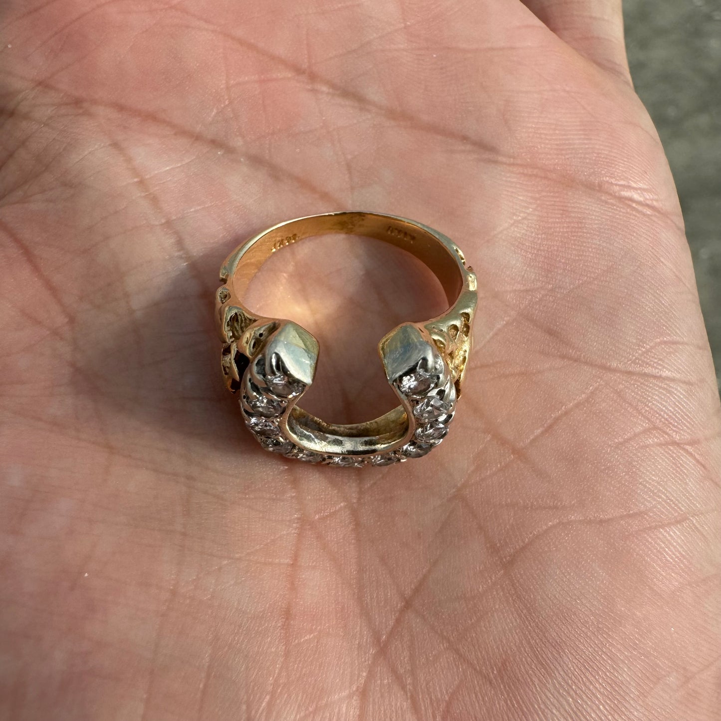 1980’s 14k Gold .77CTW Natural Diamond Horseshoe Nugget Ring (10)