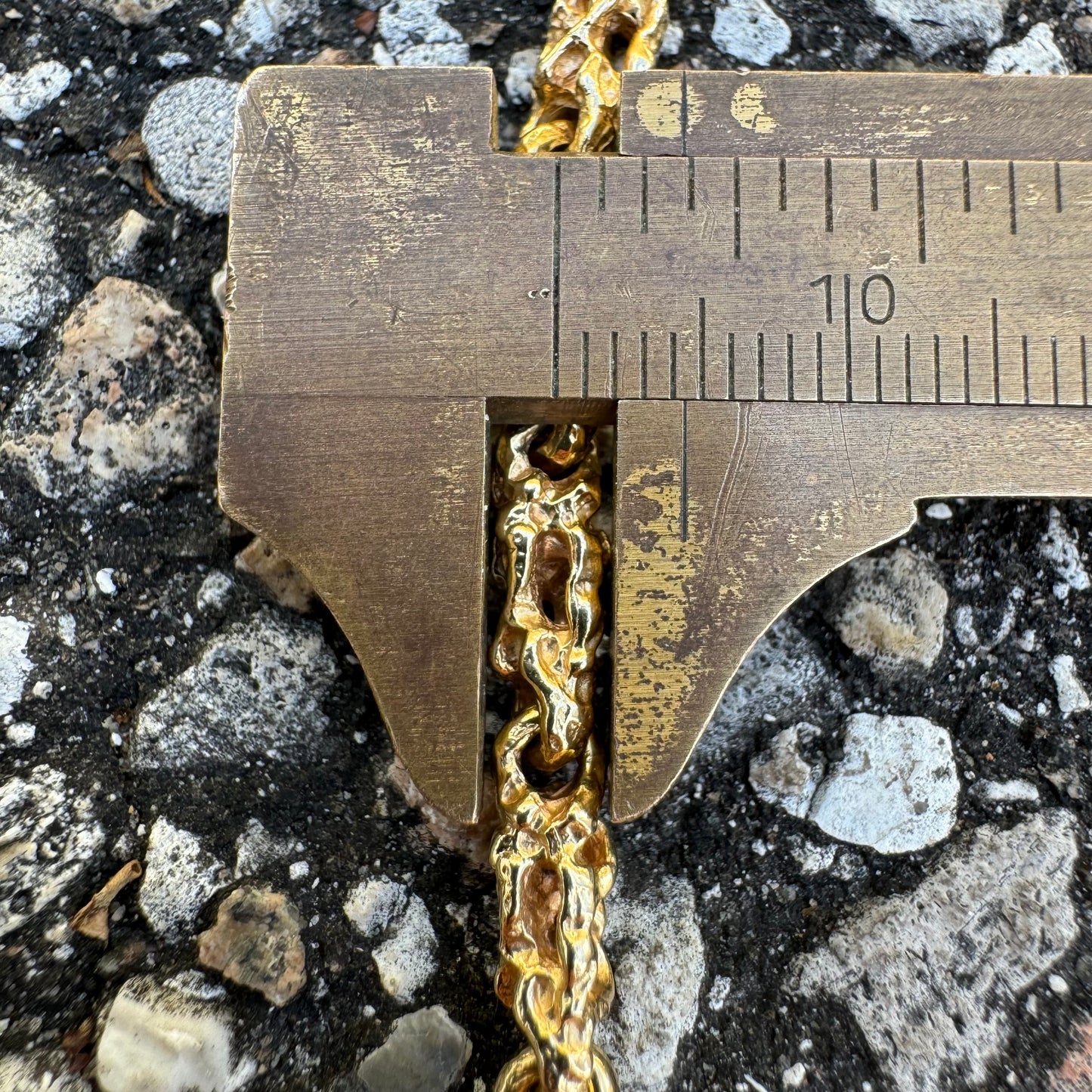 1970’s Solid 14k Yellow Gold Heavyweight Nugget Link Necklace (20.25”)