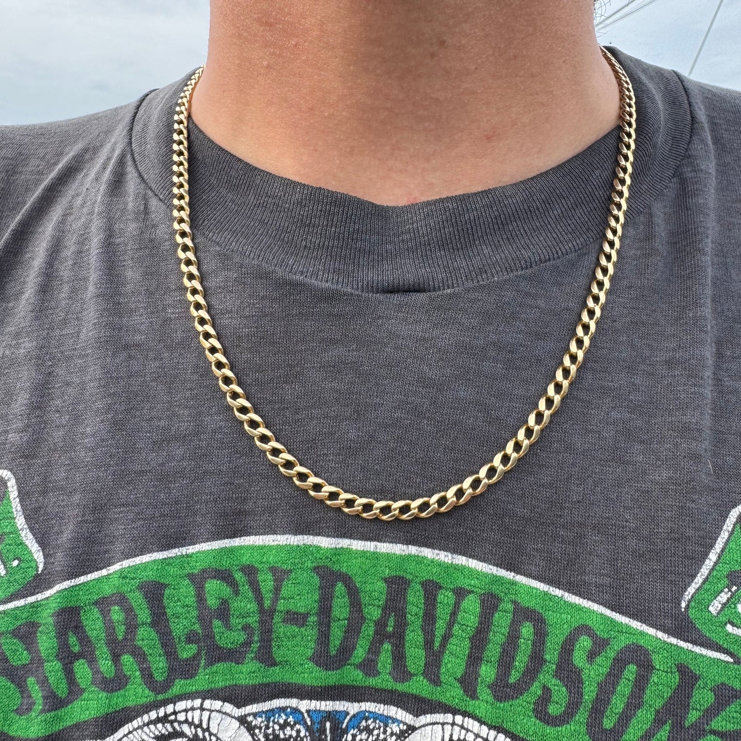 Mid-Century Solid 18k Yellow Gold Heavyweight Handcrafted Cuban Curb Link Necklace (21.25”)