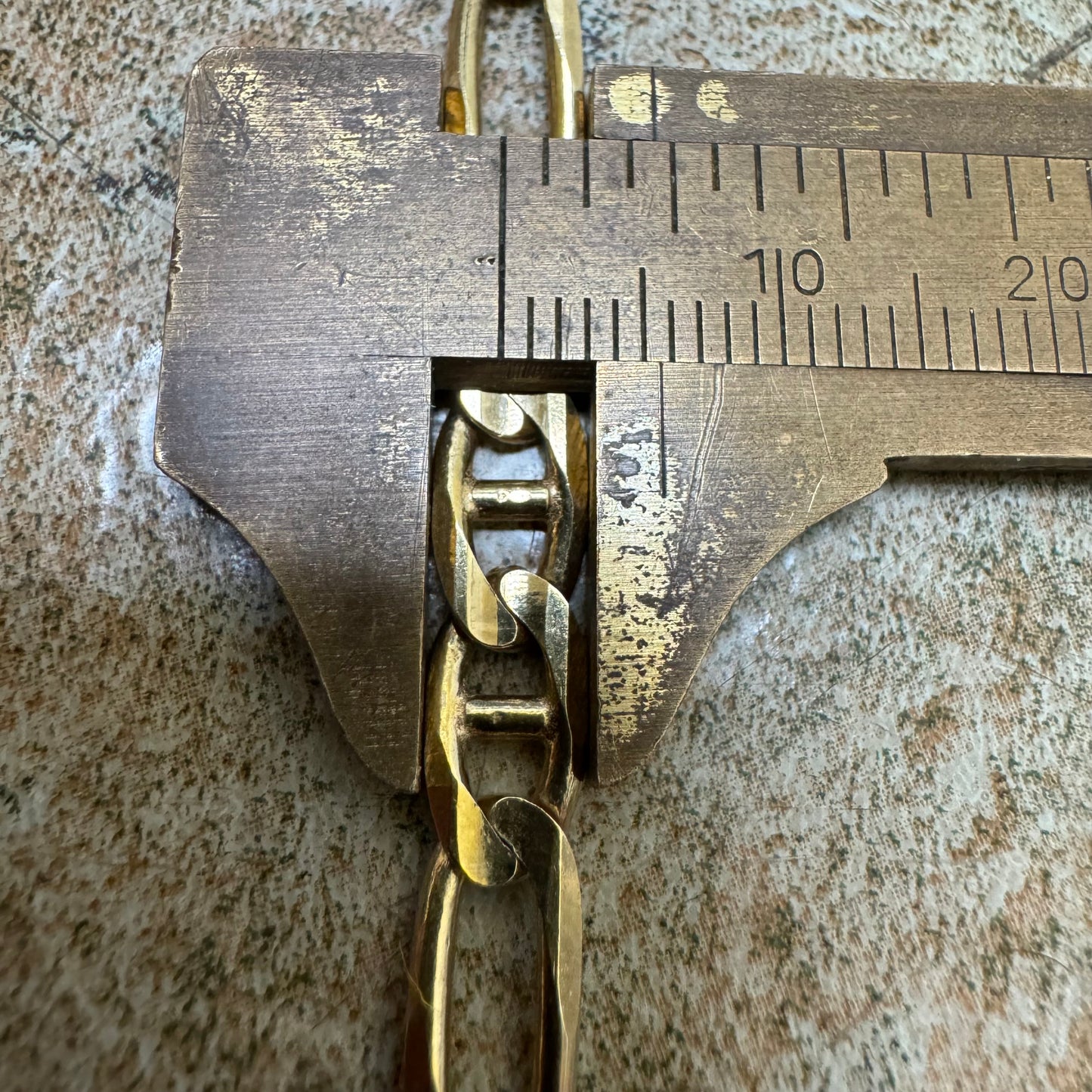Vintage Solid 14k Yellow Gold Knife-Edged Mariner Figaro Link Necklace (20”)