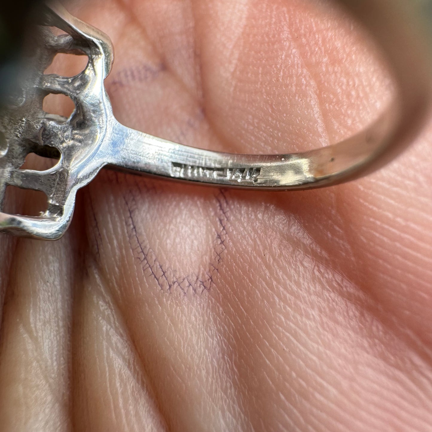 Circa 1930’s-1950’s 14k White Gold .95CTW VS Clarity Natural Diamond Art Deco Ring (5.25)