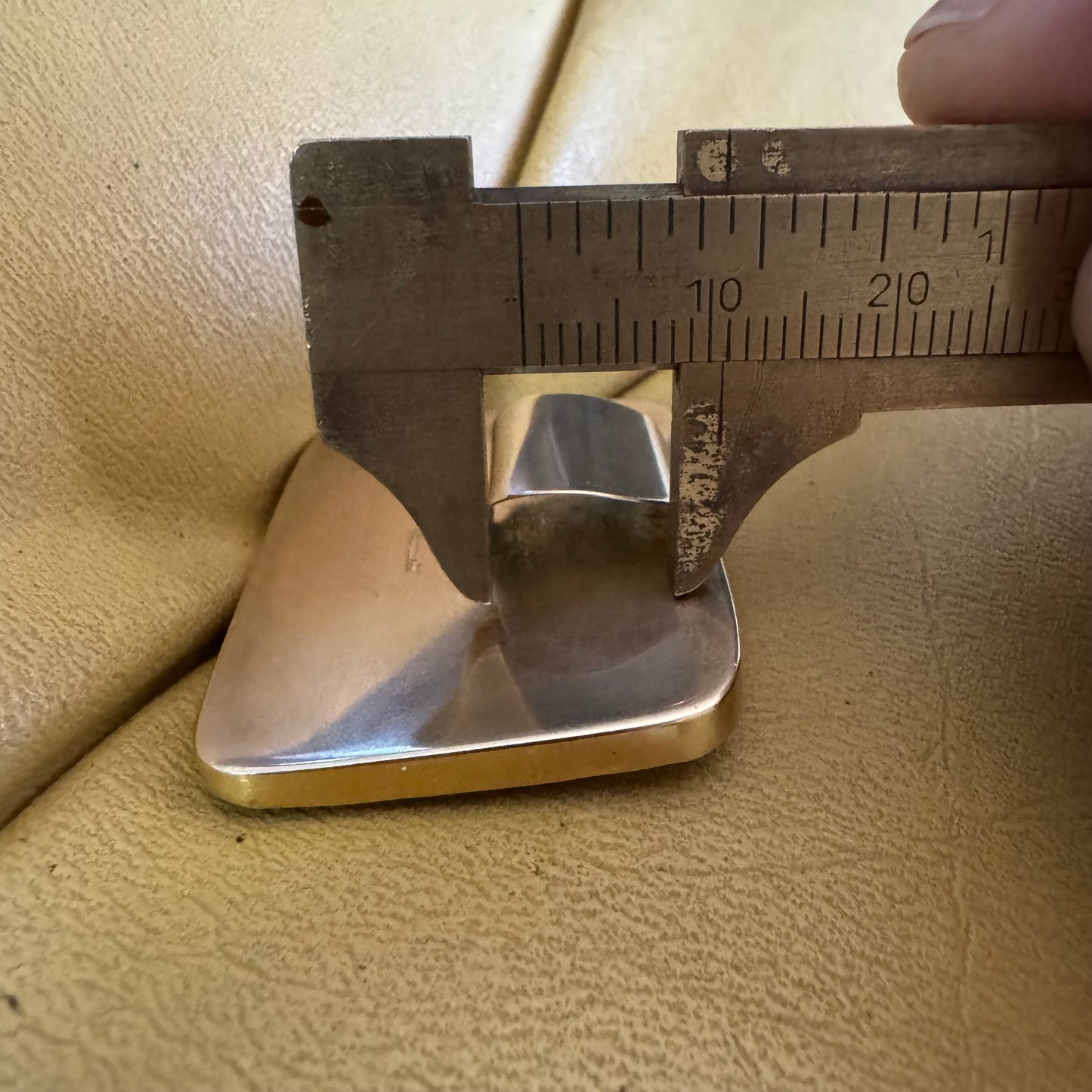 Linda Lindell Solid 14k Yellow Gold Cloisonné Enamel Heavyweight Eagle Pendant