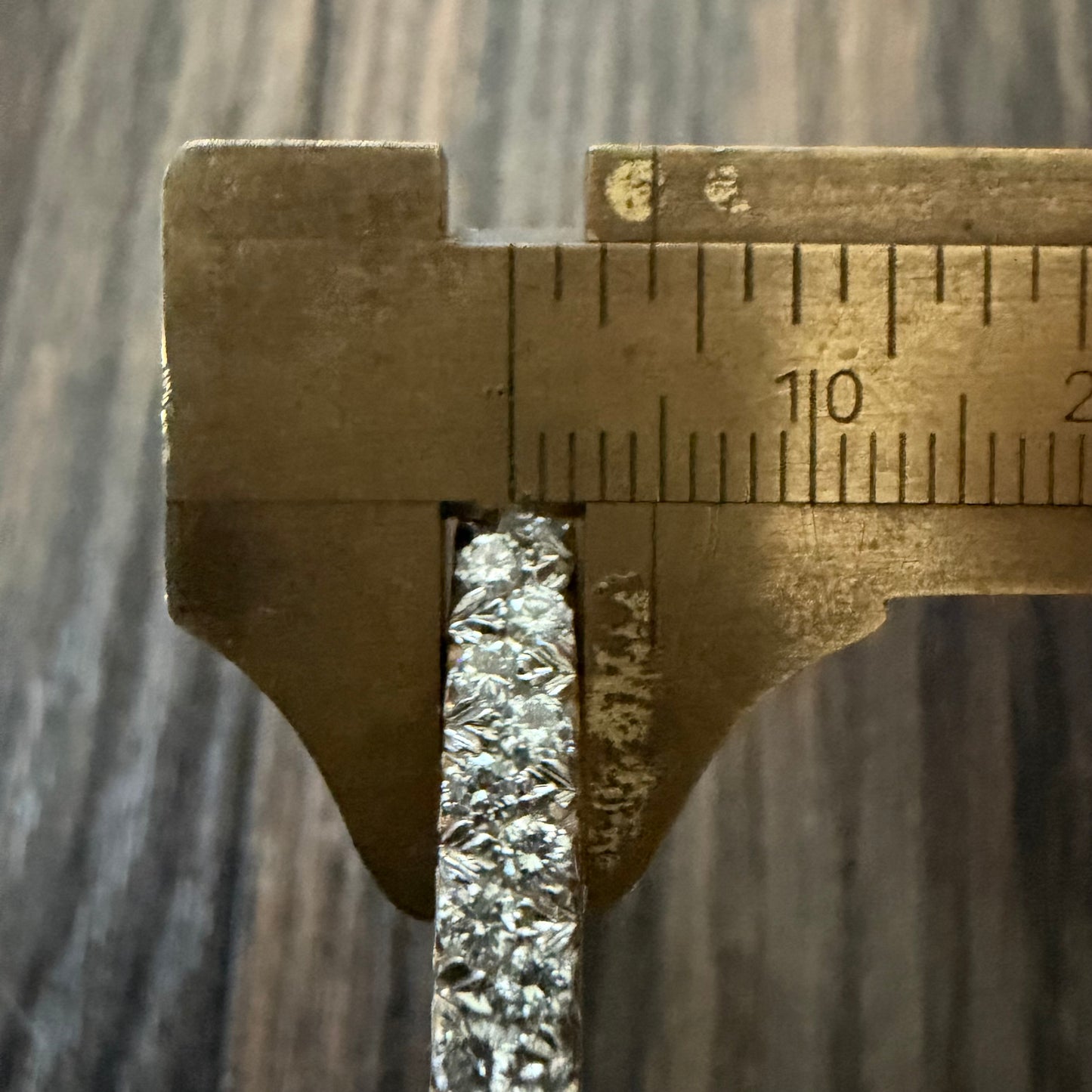 Vintage Solid 14k Yellow Gold 2.0ctw Natural VS Diamond Heavyweight Bangle Bracelet (5.75”-6.5”)