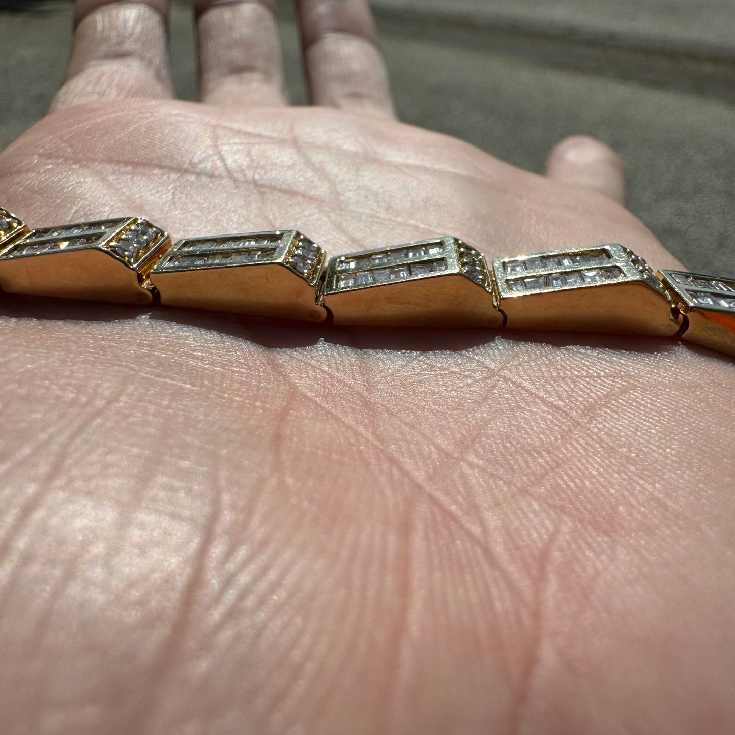Vintage 14k Yellow Gold 10.5CTW Natural Diamond Bracelet (7.25”)