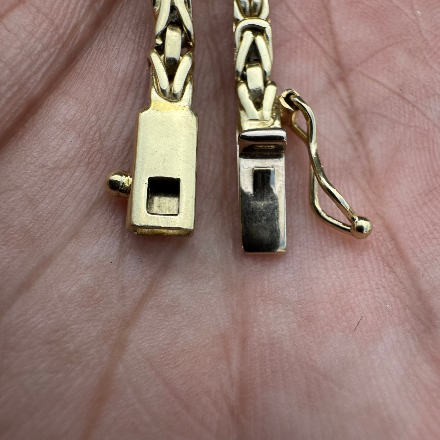 Vintage Solid 14k Yellow Gold Byzantine Link Necklace (16.25”)