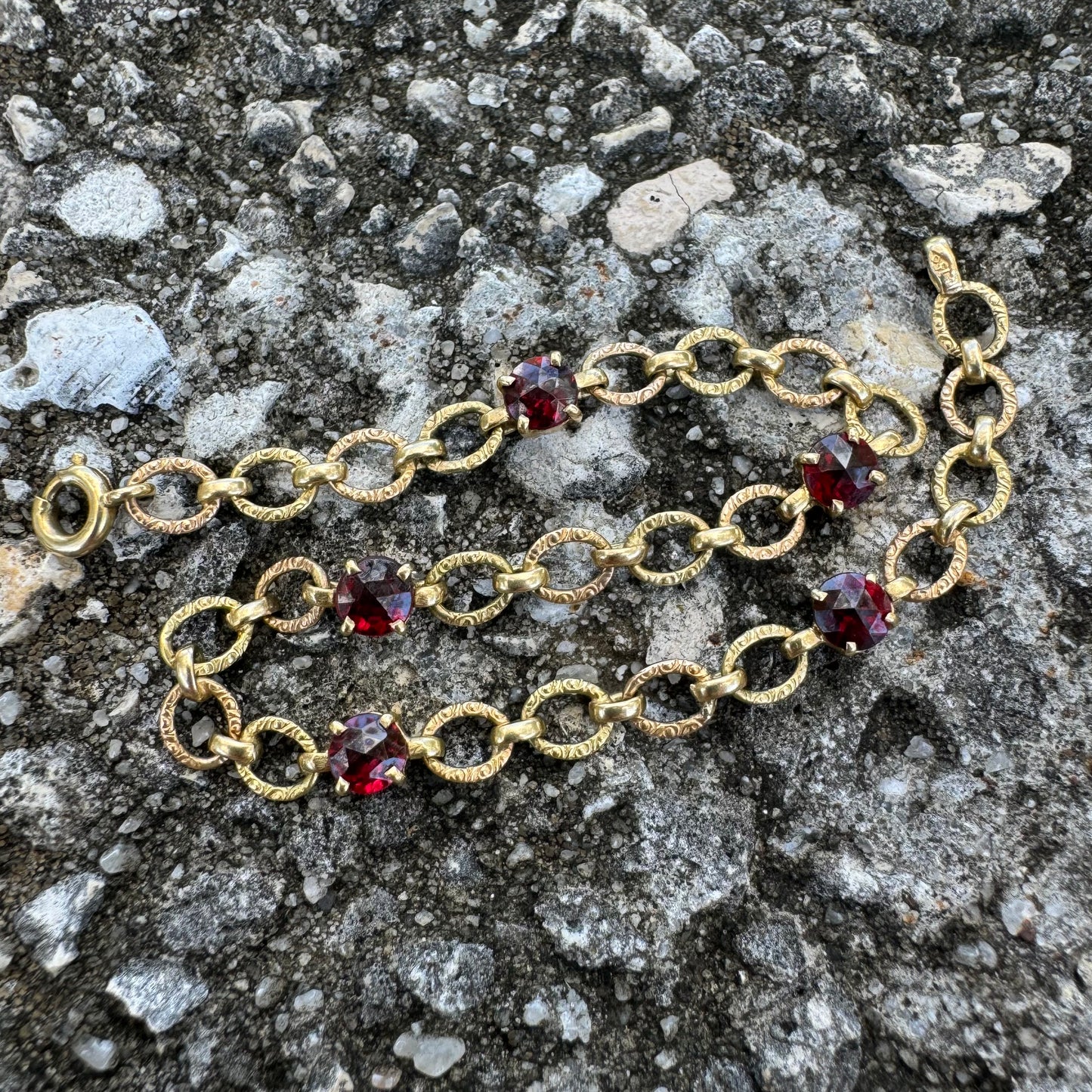 Early 1900’s Solid 18k Gold Rose Cut Garnet Bracelet (7.25”)