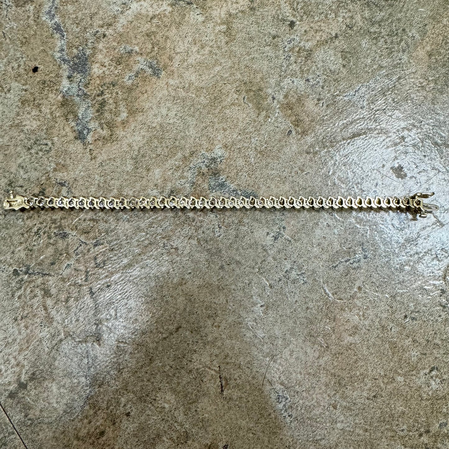 Vintage 3.0CTW Natural Diamond 14k Yellow Gold Tennis Bracelet (7.25”)