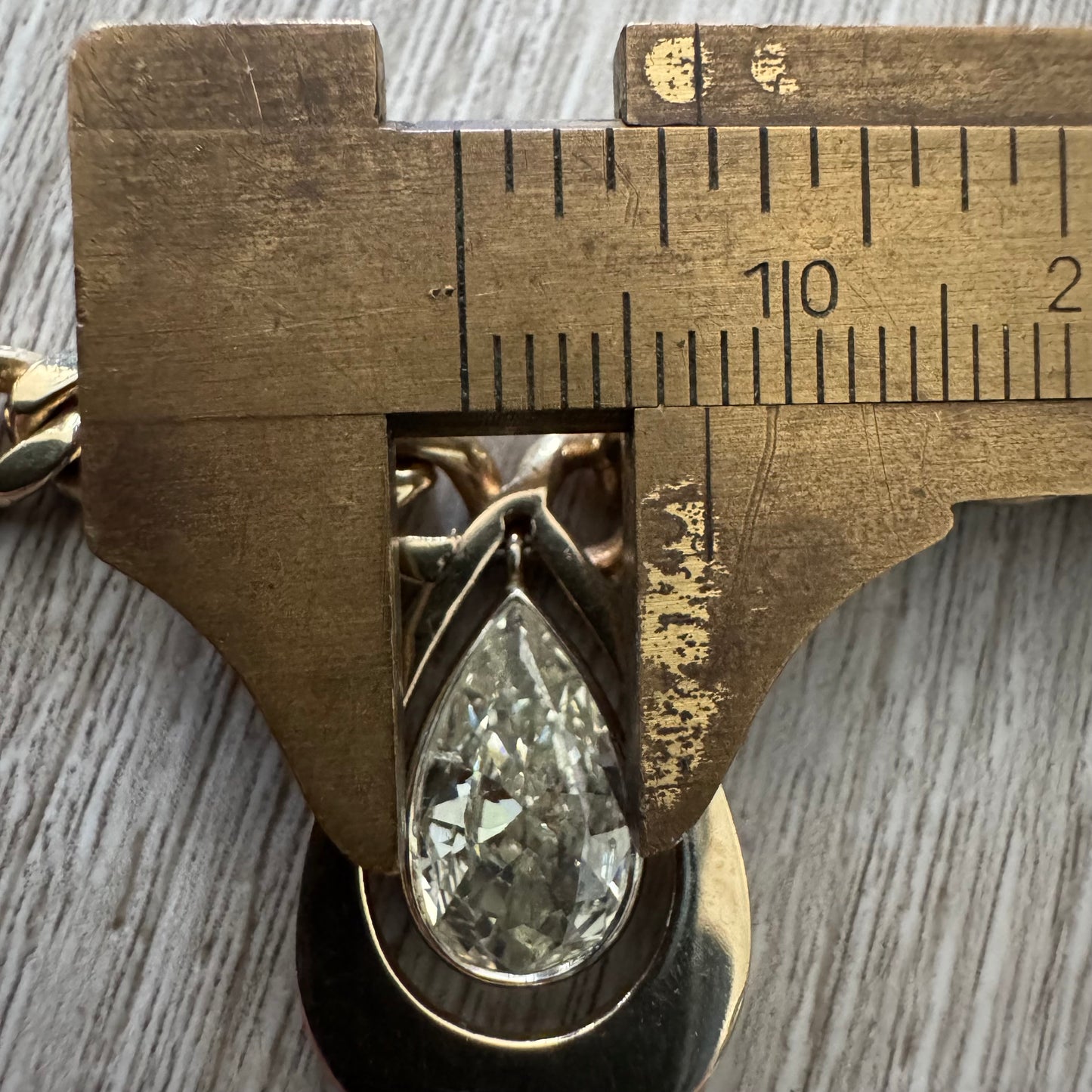 Vintage 1.78ct Natural Pear Cut Diamond Solitaire Solid 14k Yellow Gold Heavyweight Cuban Link Necklace (16”)
