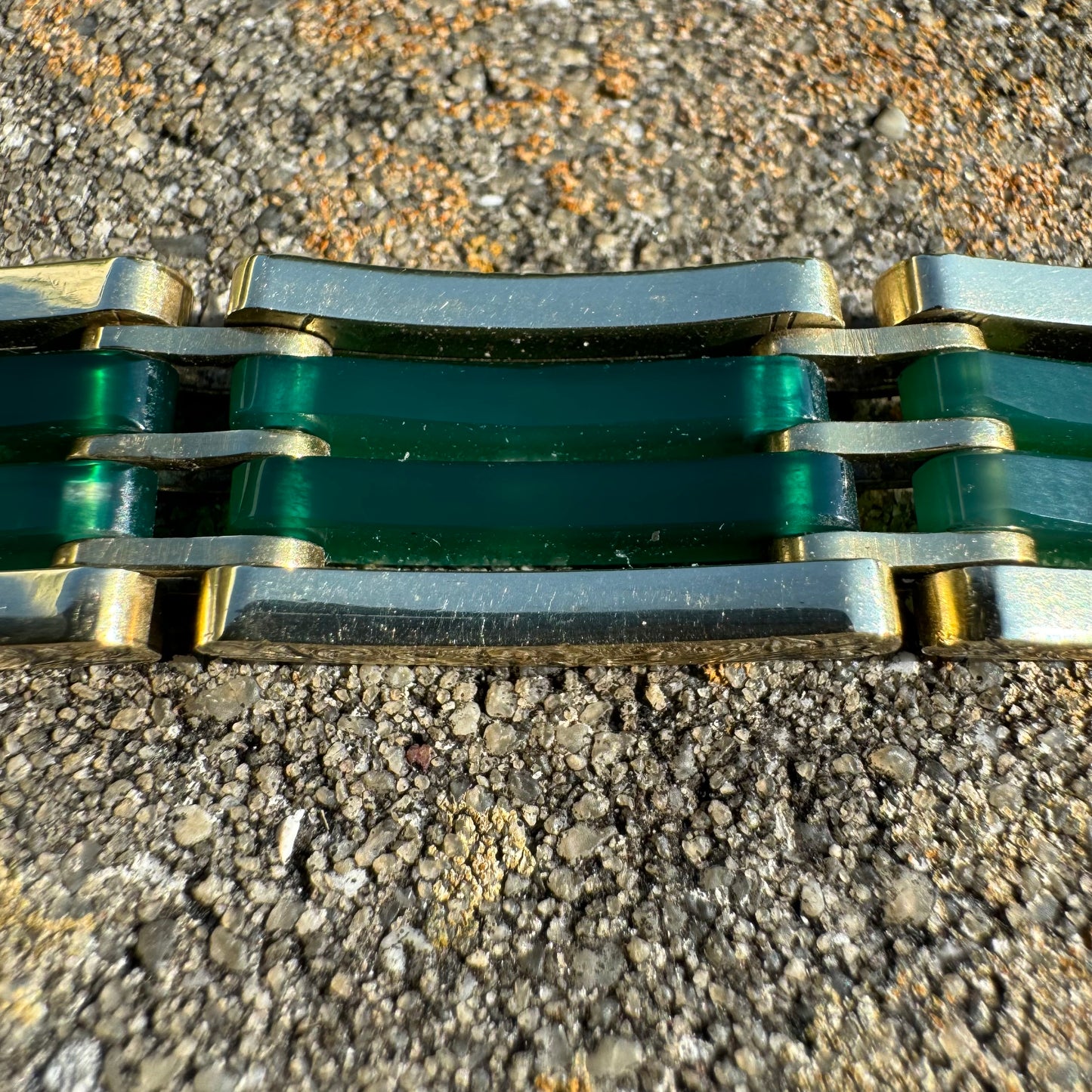 Art Deco Austro-Hungarian 14k Yellow Gold Chrysoprase Glass Enameled Floral Engraved Bracelet (7”)