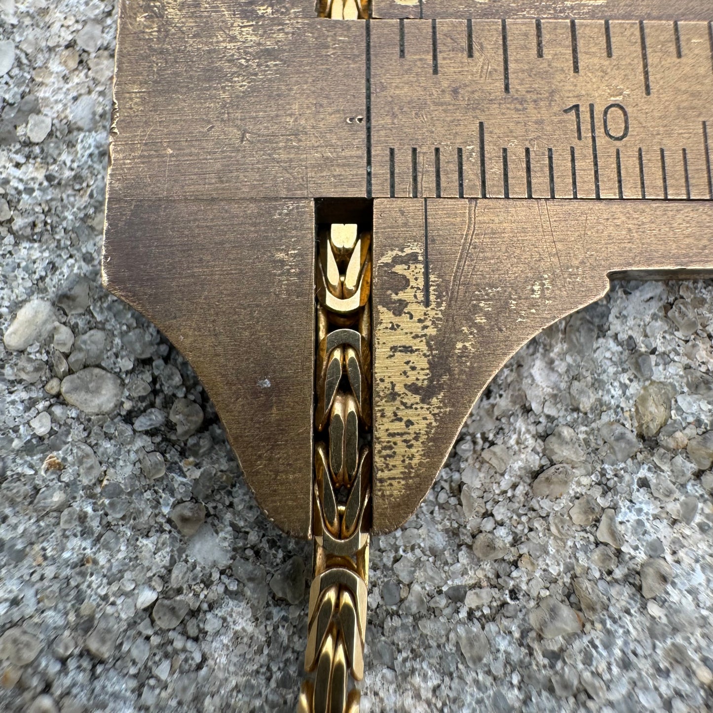 1990’s Solid 14k Yellow Gold Byzantine Link Necklace (18.25”)