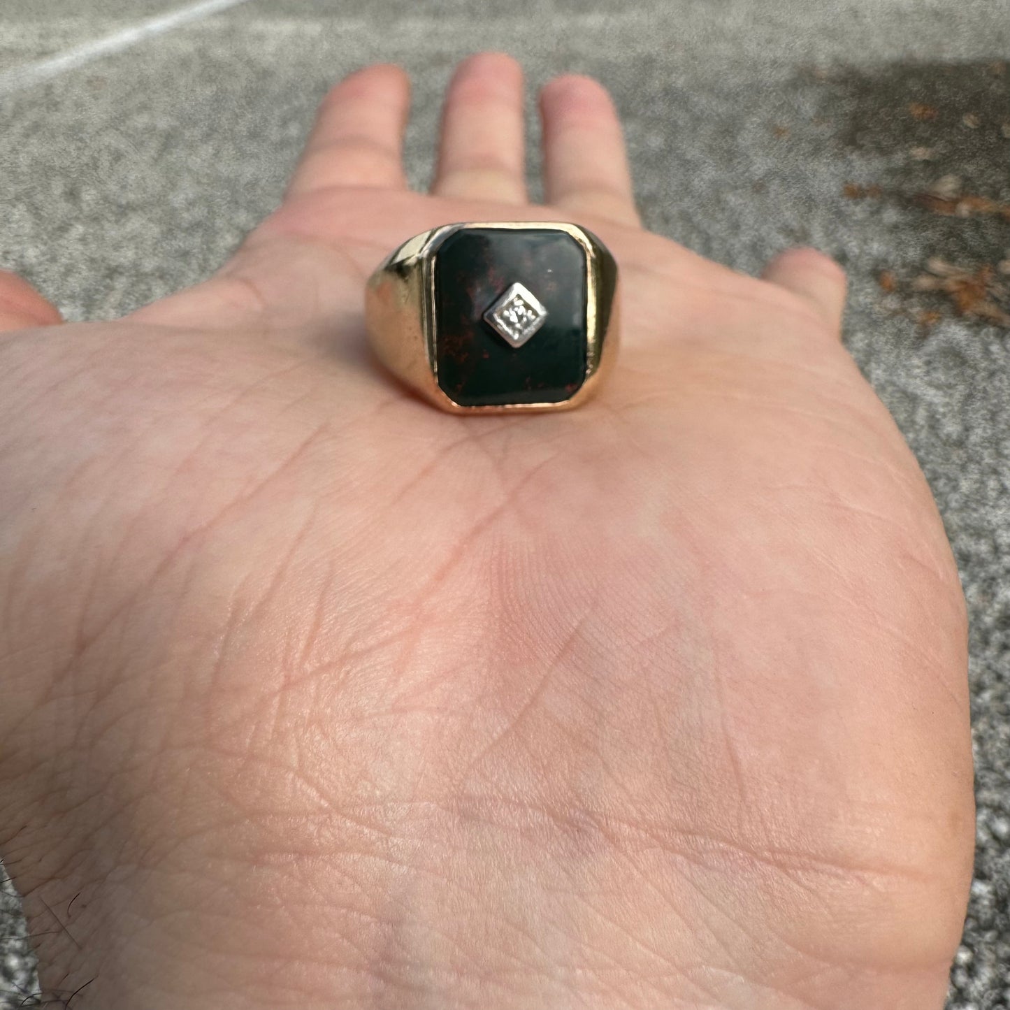 1930’s 10k Yellow Gold Art-Deco Bloodstone Diamond Solitaire Solid Backed Signet Ring (10.5)