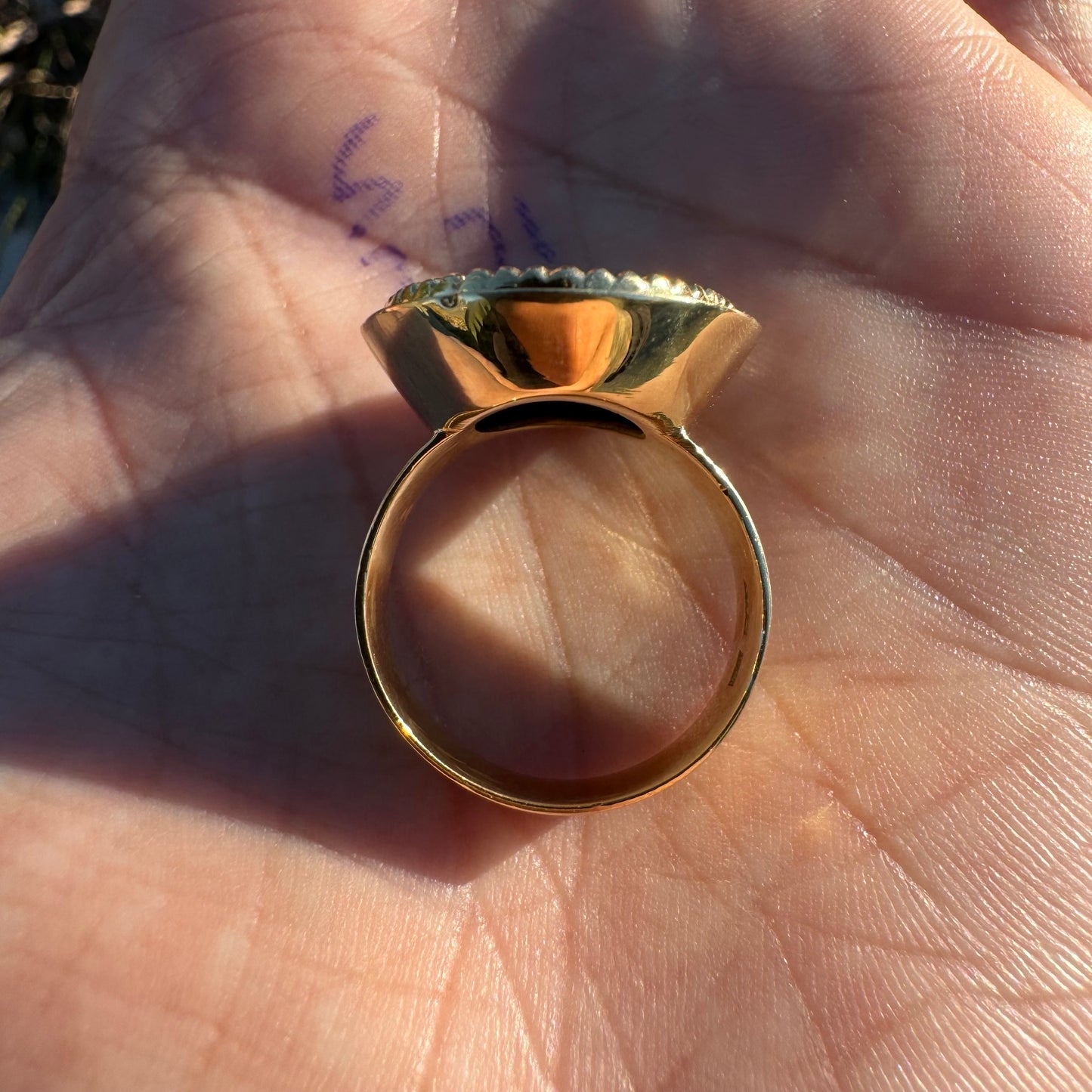 Vintage Solid 18k Yellow Gold Black Onyx Natural Solitaire Diamond Signet Ring (8.25)