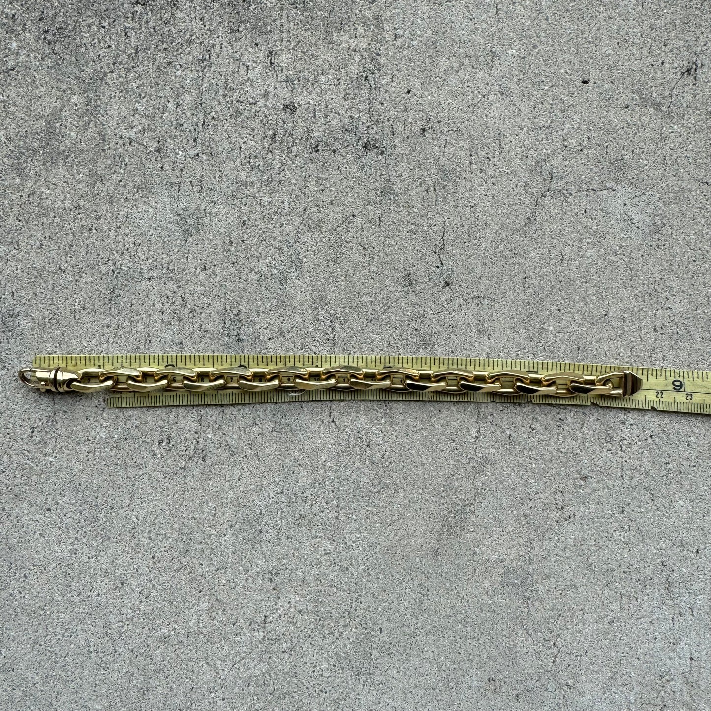 Vintage Solid 14k Yellow Gold Heavyweight Knife-Edged “Biker Chain” Anchor Link Bracelet (8”)