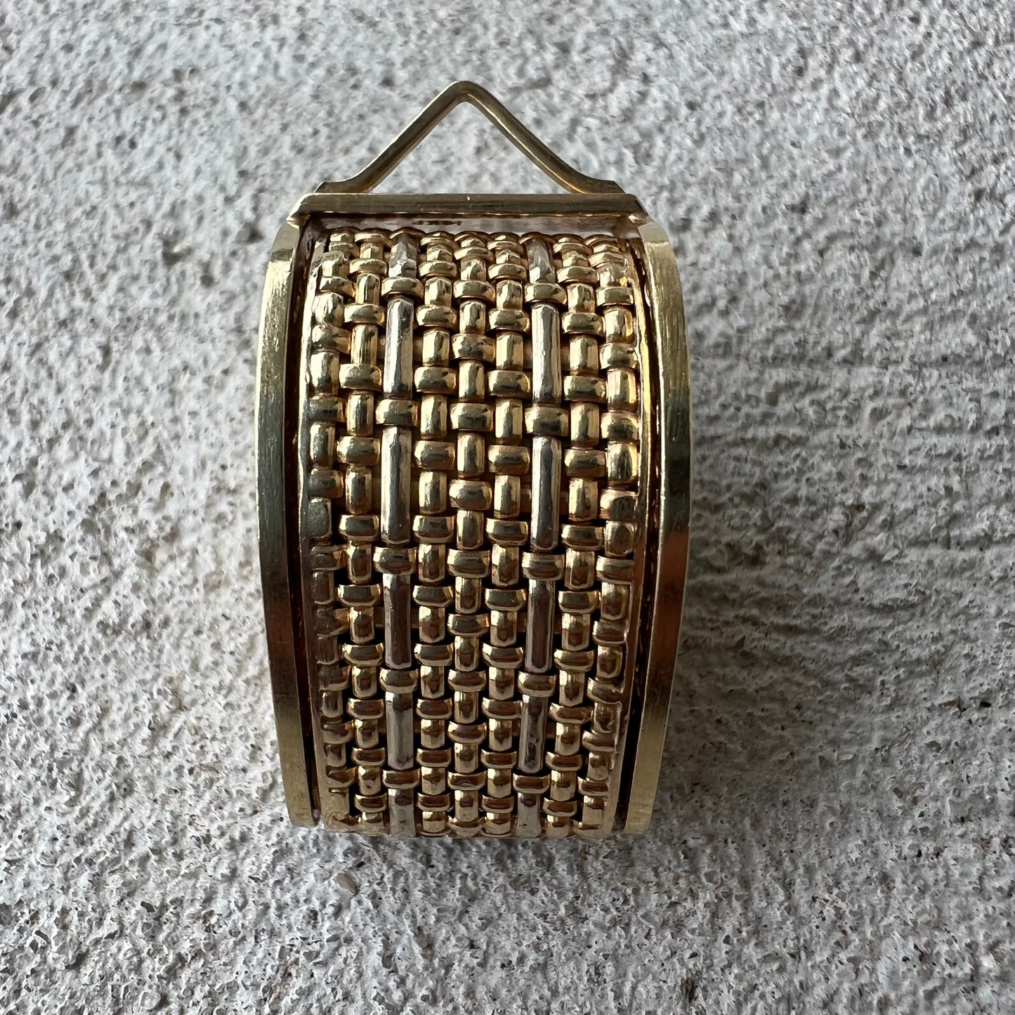 1980’s Solid 14k Gold Basket Weaved Jeweler’s Loupe