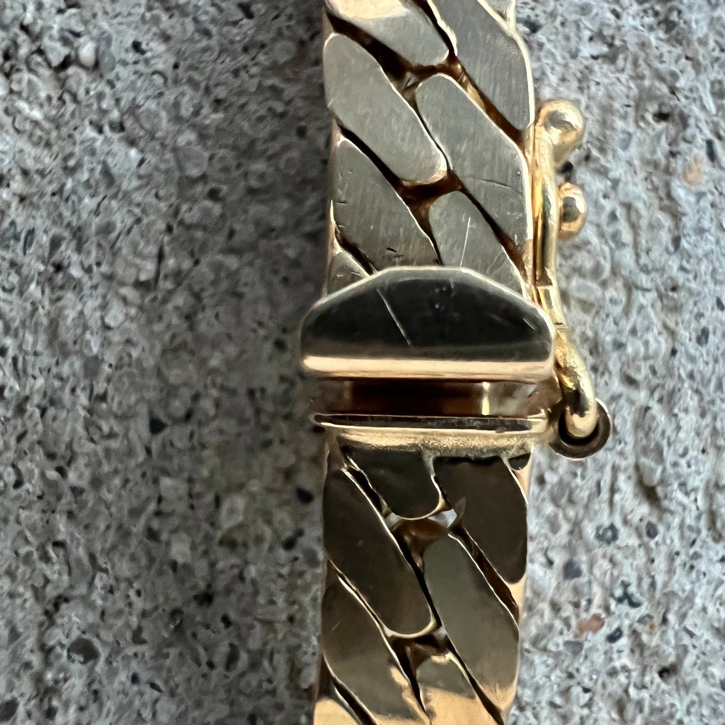 Mid 1960’s-Early 70’s Solid 14k Yellow Gold Cuban Link Herringbone Bracelet (8.25”)