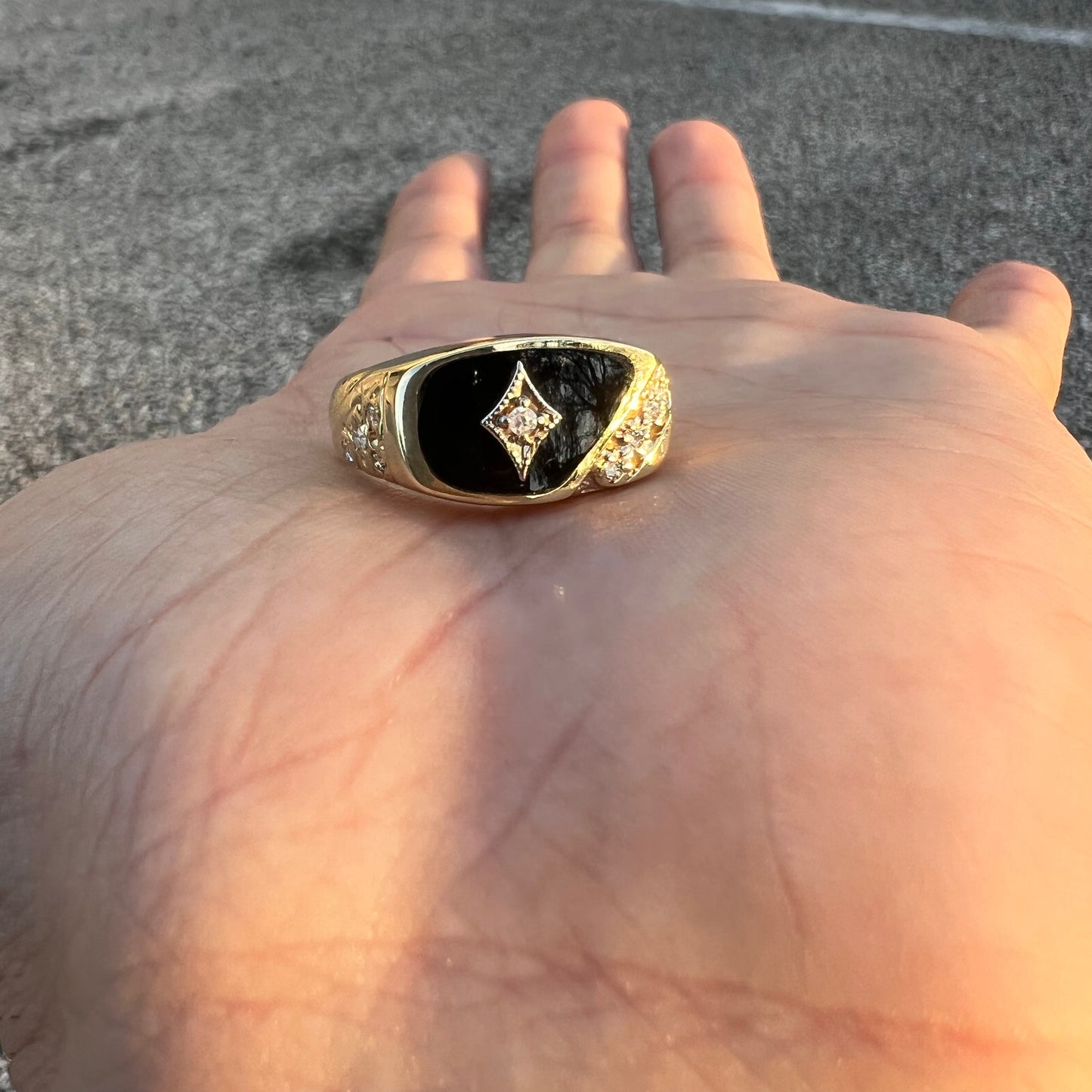 1950’s 14k Yellow Gold Solid Backed Comfort Fit Black Onyx Natural Diamond Nugget Ring (10)