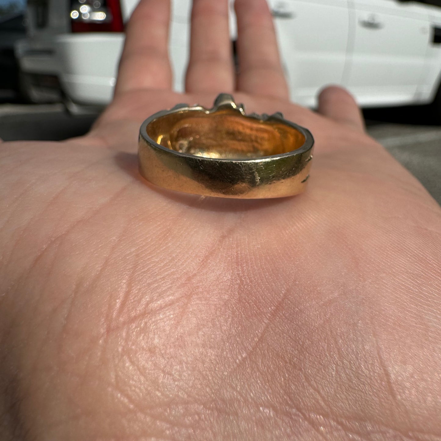 Immaculate 1980’s Solid 14k Yellow Gold Heavyweight Nugget Ring (11)