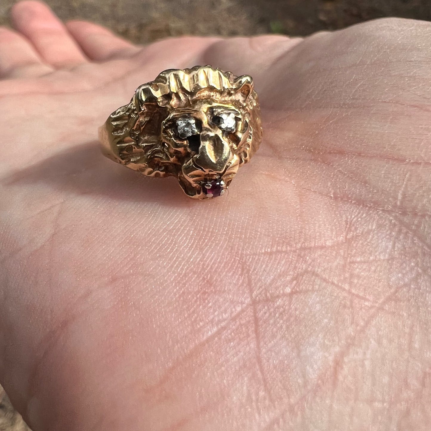 1970’s 14k Yellow Gold Natural Diamond And Ruby Encrusted Lion Ring (7.25)