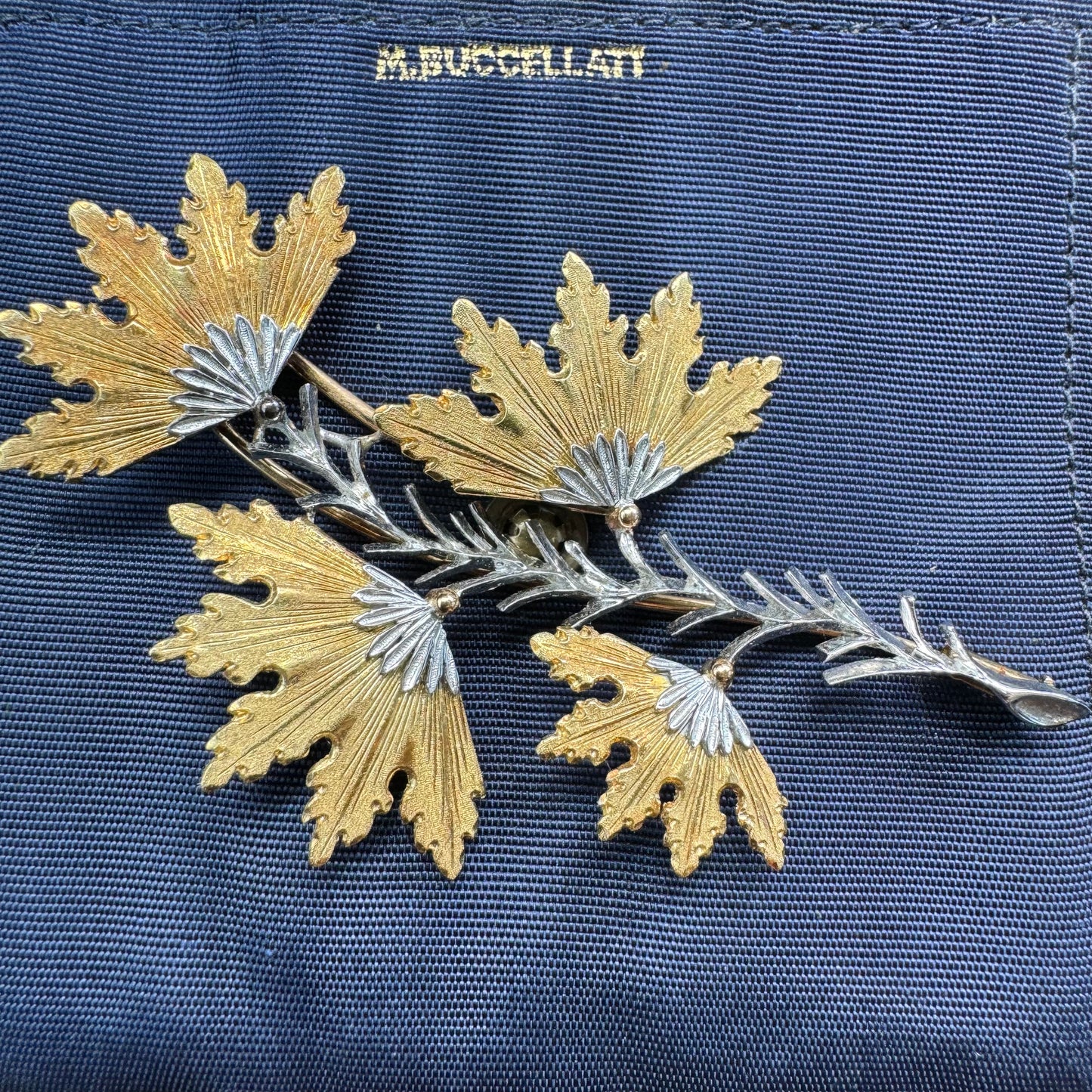 Vintage 18k M.Buccelatti Brooch