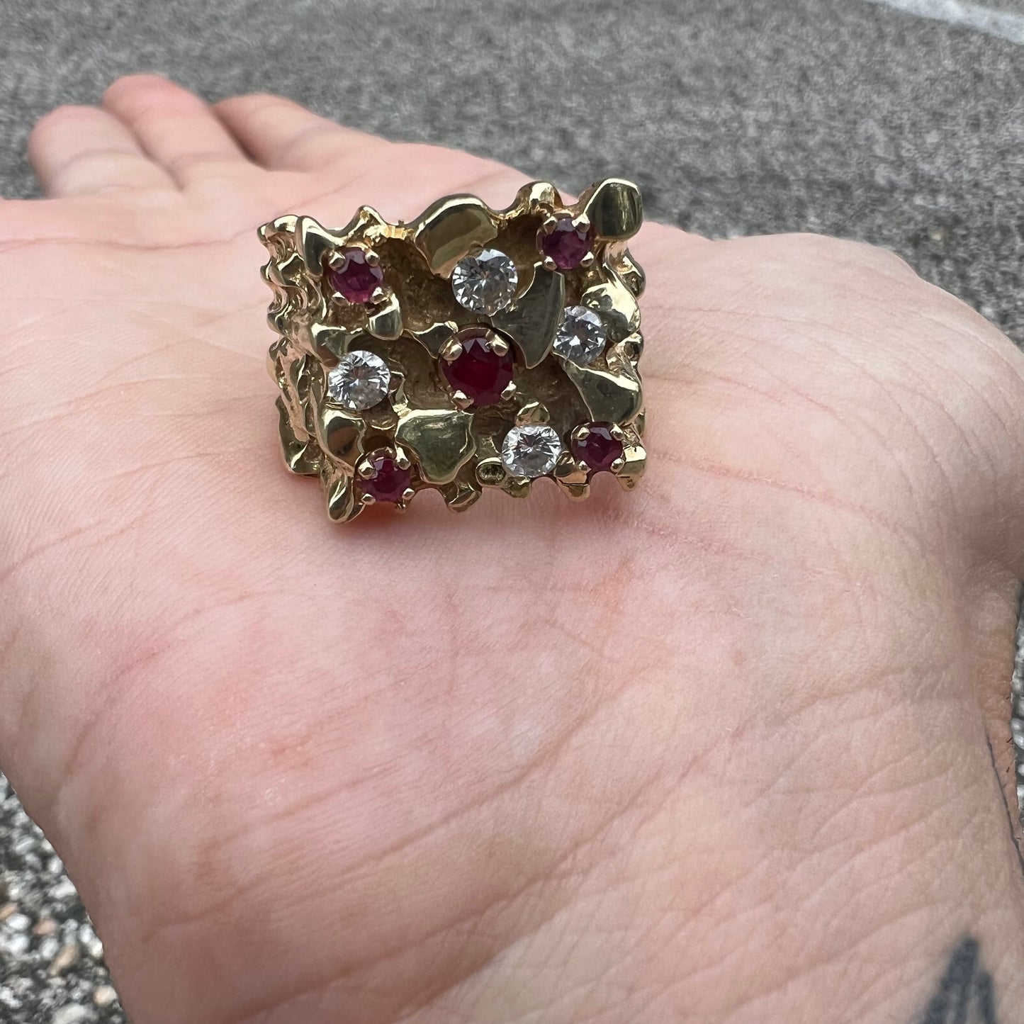 Vintage 14k Yellow Gold Natural Diamond And Ruby Heavyweight Custom Nugget Ring (12.5)
