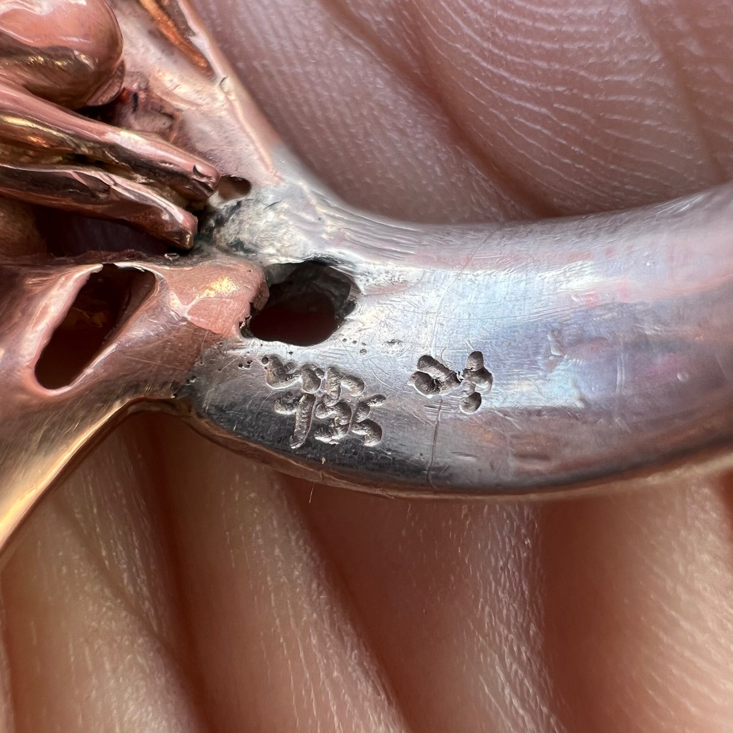 Vintage Custom 14k Rose Gold And Sterling Natural Diamond And Ruby Encrusted Skull Ring (10)