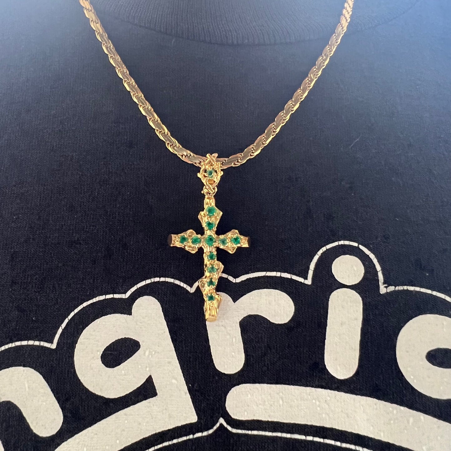 Vintage Custom Made Solid 18k Yellow Gold Colombian Emerald Encrusted Brutalist Cross Pendant