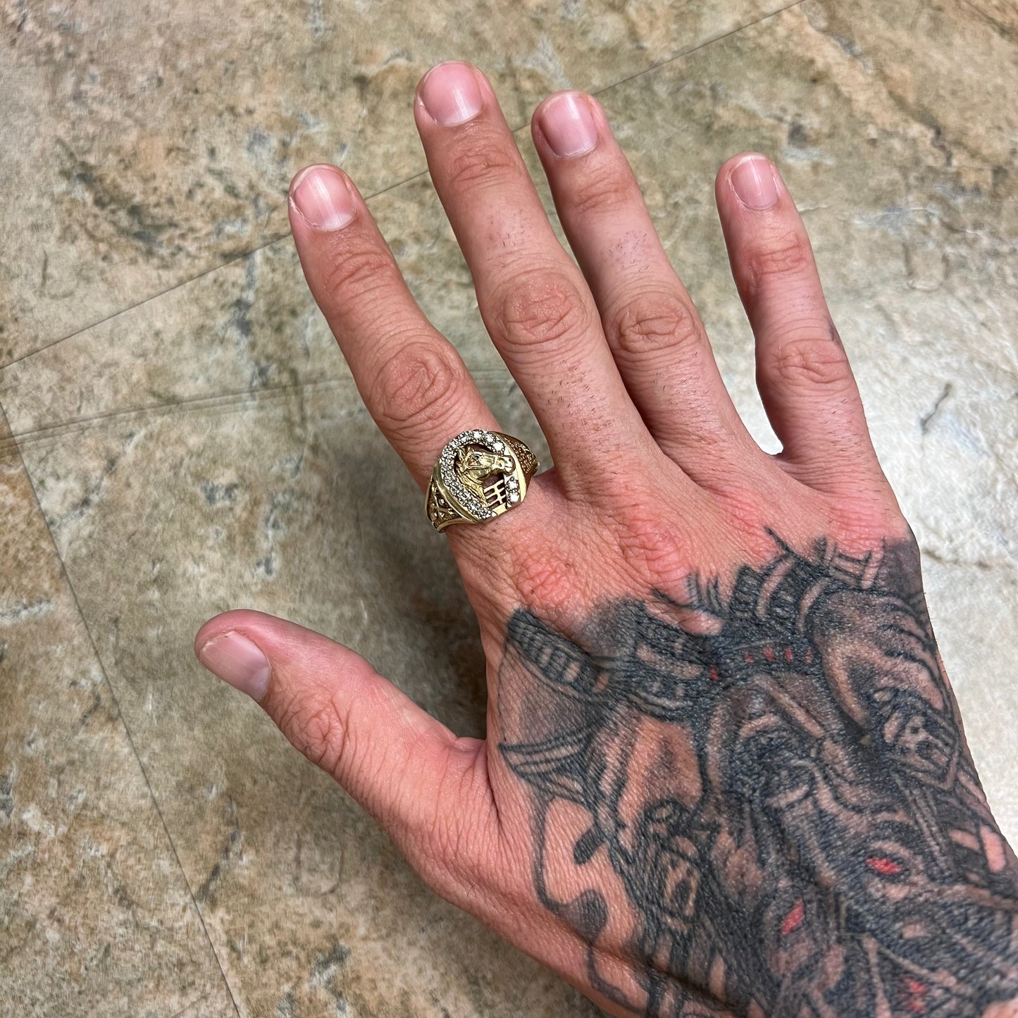 1980’s Solid 14K Yellow Gold .50CTW Natural Diamond Encrusted Good Luck Horseshoe “Gamblers Ring” (12.75)